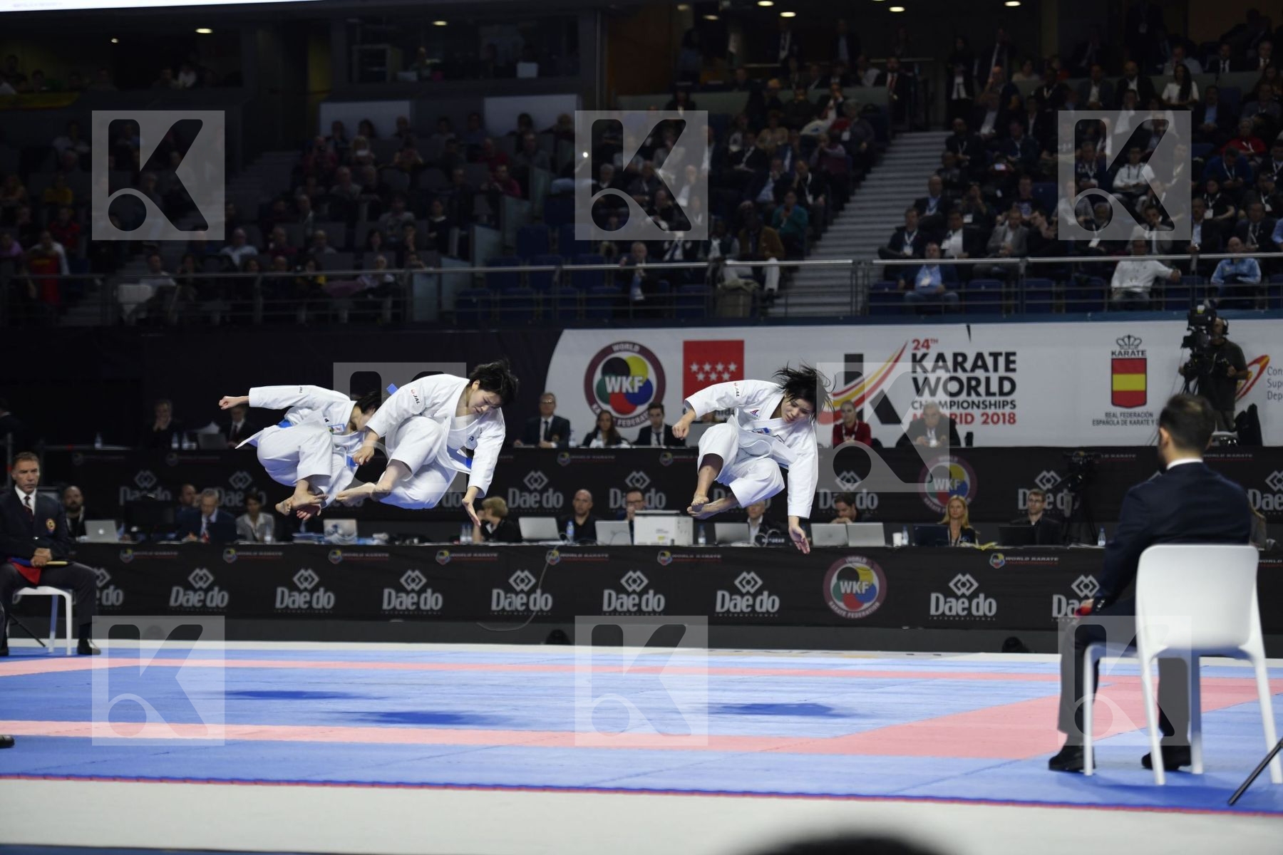 SPAIN (GARCIA LOZANO, RODRIGUEZ ENCABO, ROY RUBIO) vs JAPAN (ISHIBASHI, MUGIYAMA, TAIRA) in Senior Team Female Kata - Final bout