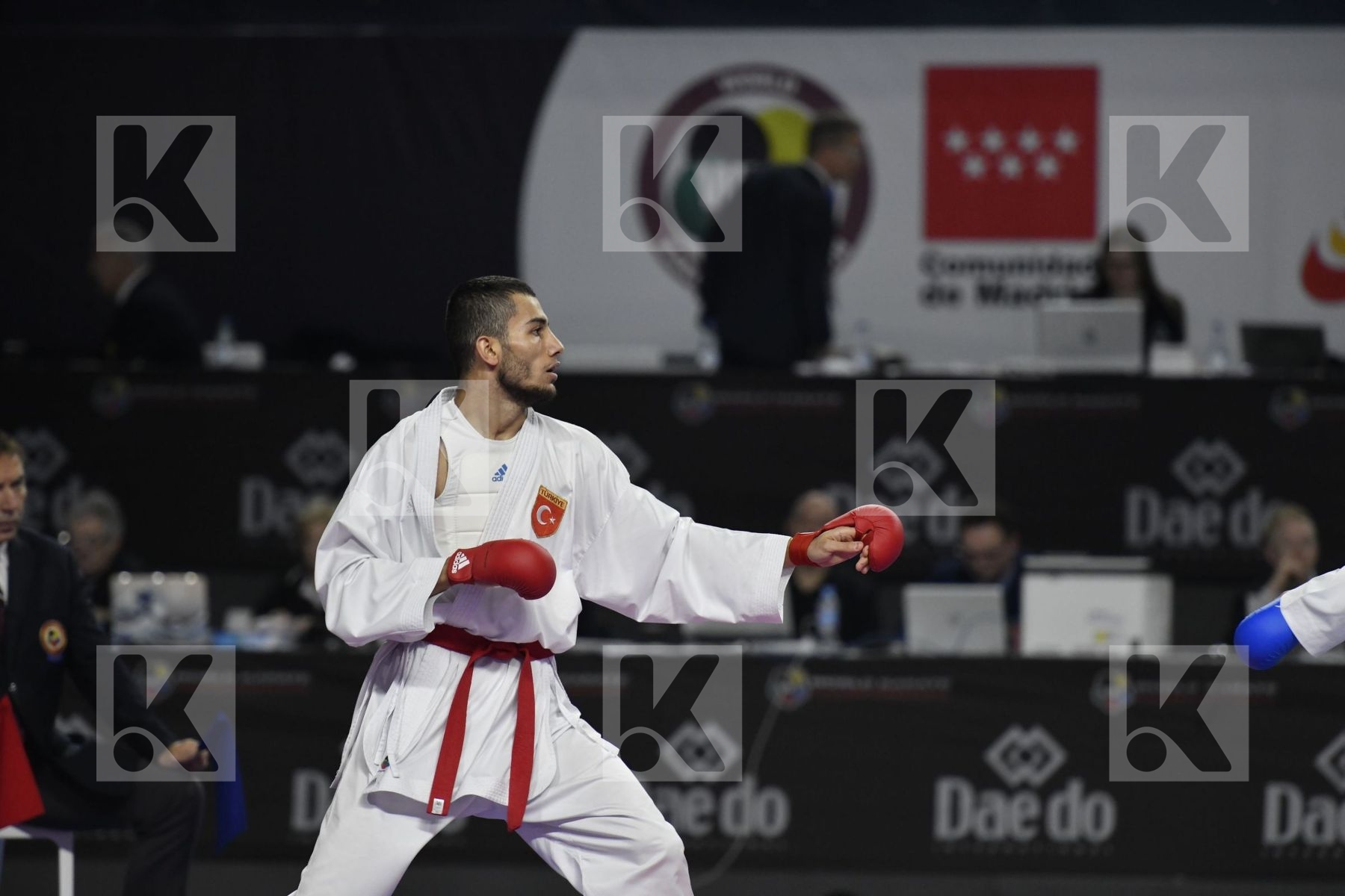 TURKEY (AKTAS, ELTEMUR, GOK, KAPTAN, OZER, UYGUR, YAMANOGLU) vs IRAN (ABAZARI, ASGARI GHONCHEH, ASIABARI, GANJZADEH, HEYDARI, KHODABAKHSHI, POORSHAB) in Senior Team Male Kumite - Final bout
