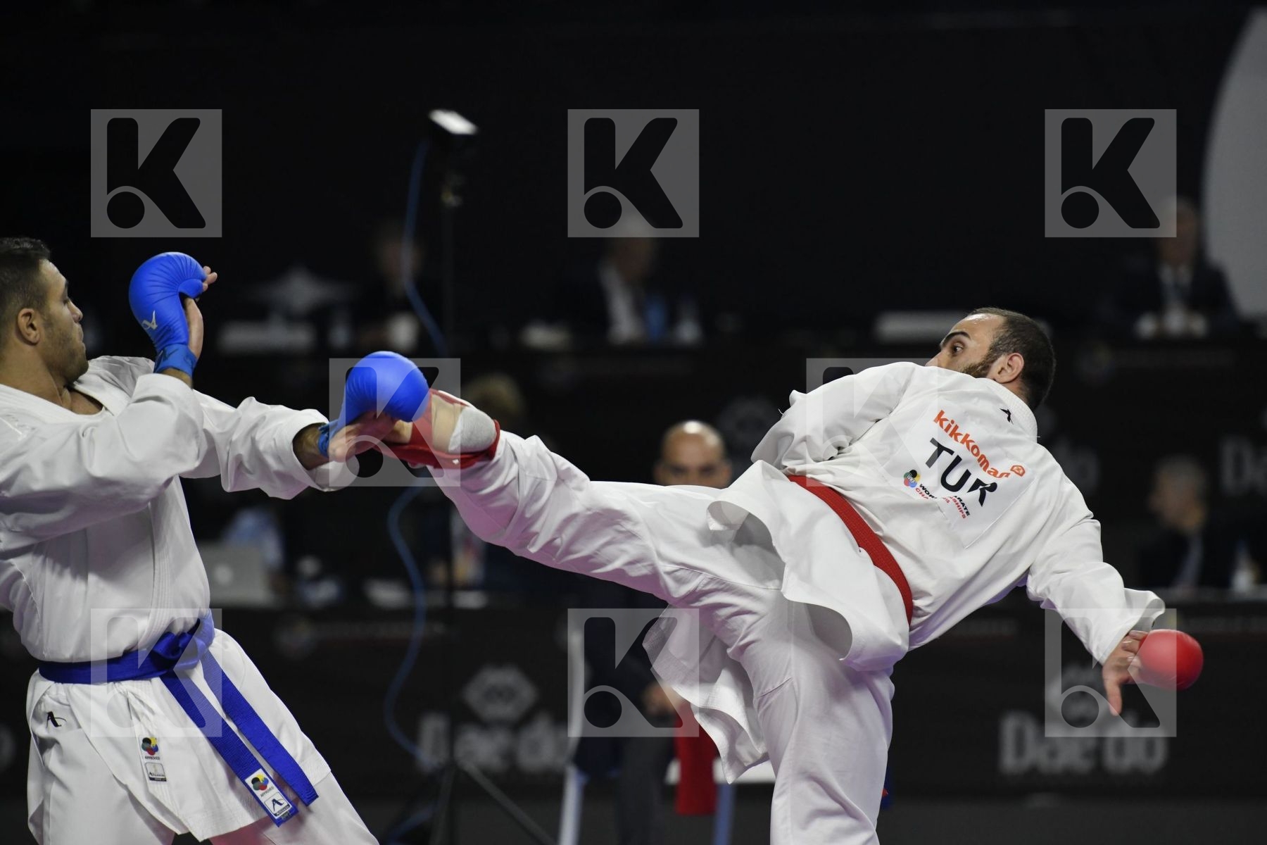 TURKEY (AKTAS, ELTEMUR, GOK, KAPTAN, OZER, UYGUR, YAMANOGLU) vs IRAN (ABAZARI, ASGARI GHONCHEH, ASIABARI, GANJZADEH, HEYDARI, KHODABAKHSHI, POORSHAB) in Senior Team Male Kumite - Final bout