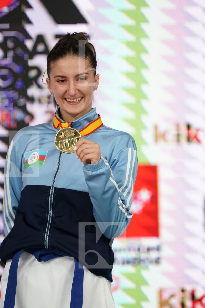 IRINA ZARETSKA (AZERBAIJAN) in Senior Kumite -67 Kg - Podium ceremony