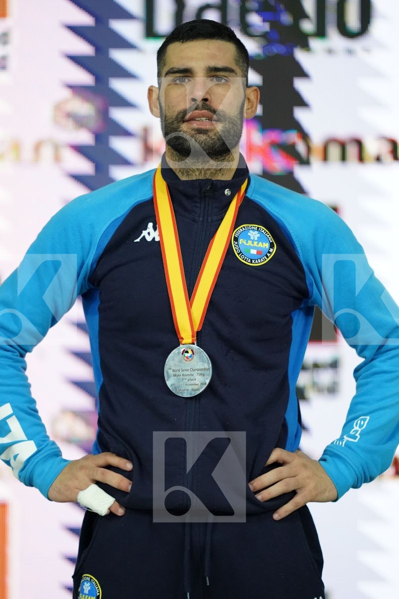 LUIGI BUSA (ITALY) in Senior Kumite Ð 75 Kg - Podium ceremony