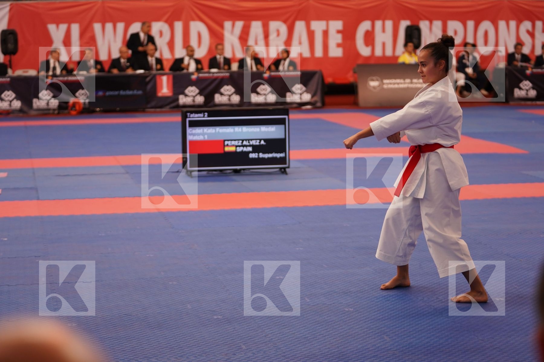 PEREZ ALVEZ AZAHARA (SPAIN) in Cadet Kata Female - Bronze bout