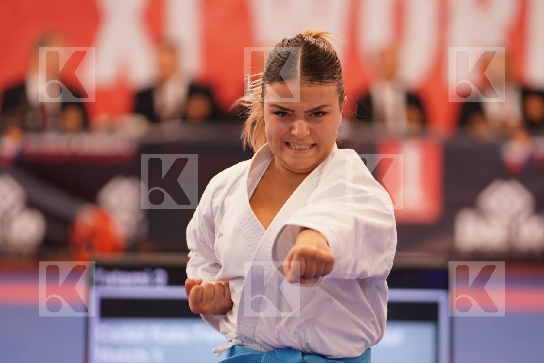 SAMPIERI CASSANDRA (FRANCE) in Cadet Kata Female - Bronze bout