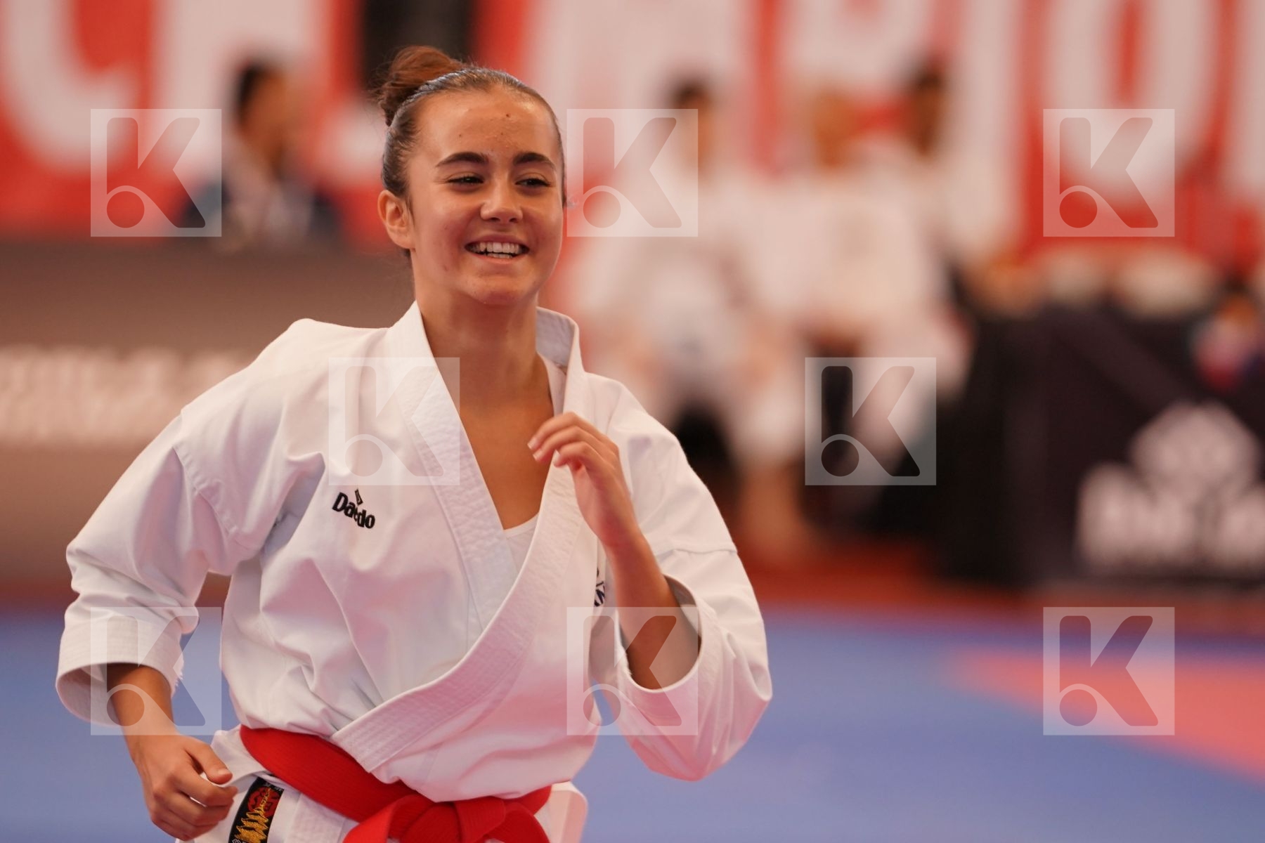 PEREZ ALVEZ AZAHARA (SPAIN) in Cadet Kata Female - Bronze bout