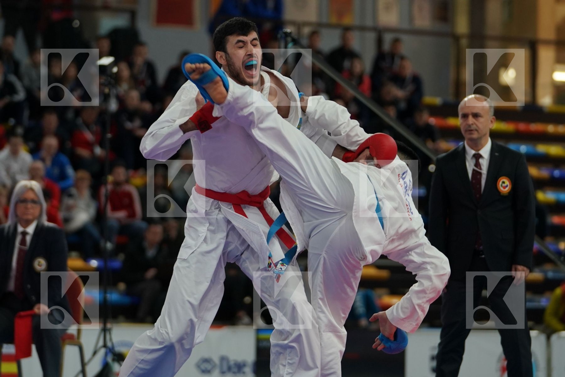 TALIBOV RYZVAN (UKRAINE) vs GURBANLI ASIMAN (AZERBAIJAN) in Senior Kumite 84+ Kg - Bronze bout