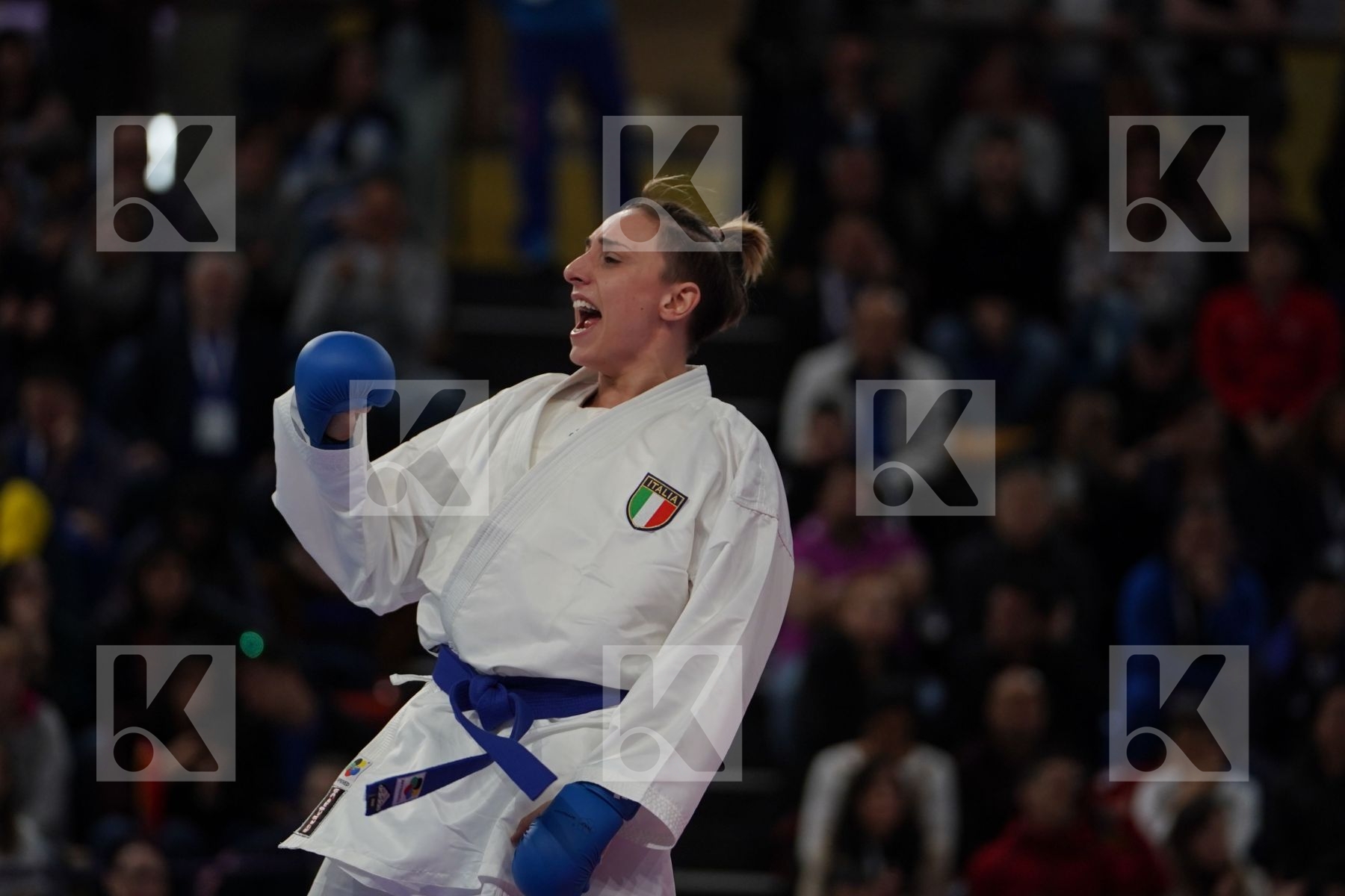 BUCHINGER ALISA (AUSTRIA) vs SEMERARO SILVIA (ITALY) in Senior Kumite -68 Kg - Bronze bout
