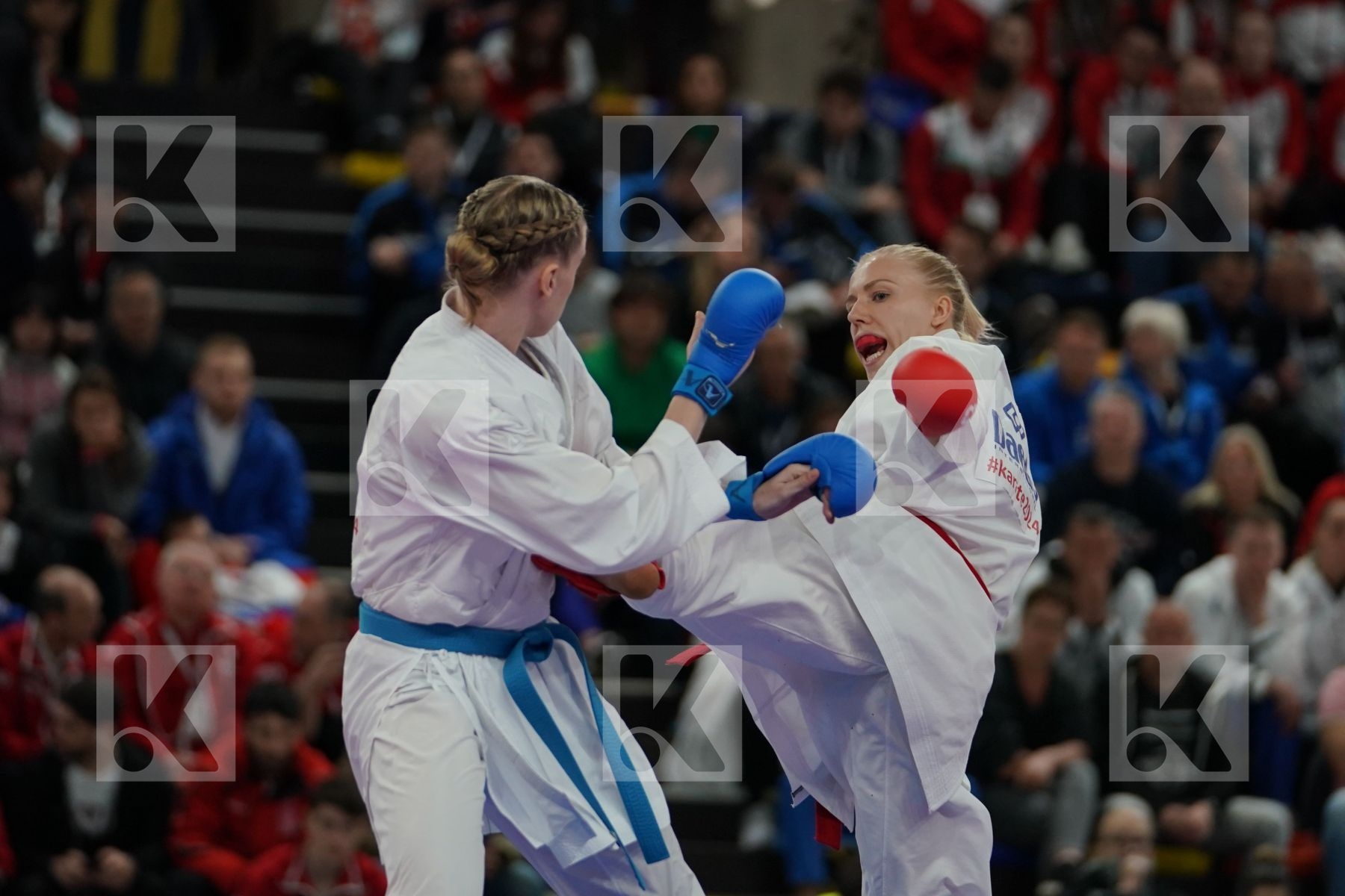 PEDERSEN KATRINE (DENMARK) vs WOLD SHERILYN (NEDERLANDS) in Senior Kumite -68 Kg - Bronze bout
