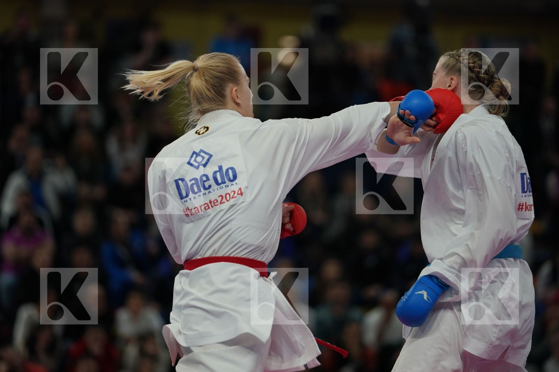PEDERSEN KATRINE (DENMARK) vs WOLD SHERILYN (NEDERLANDS) in Senior Kumite -68 Kg - Bronze bout