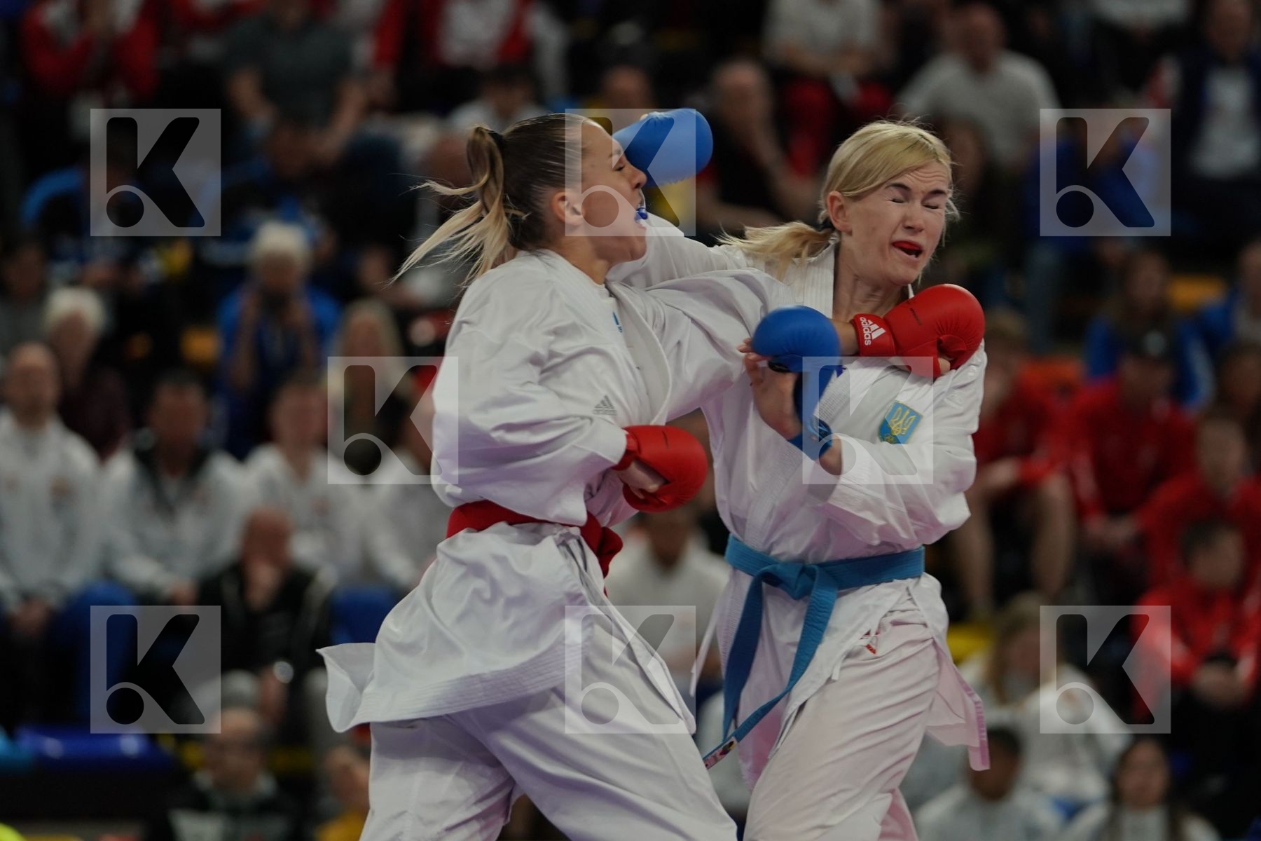 PHILIPPE GWENDOLINE (FRANCE) vs SEROGINA ANITA (UKRAINE) in Senior Kumite -61 Kg - Bronze bout