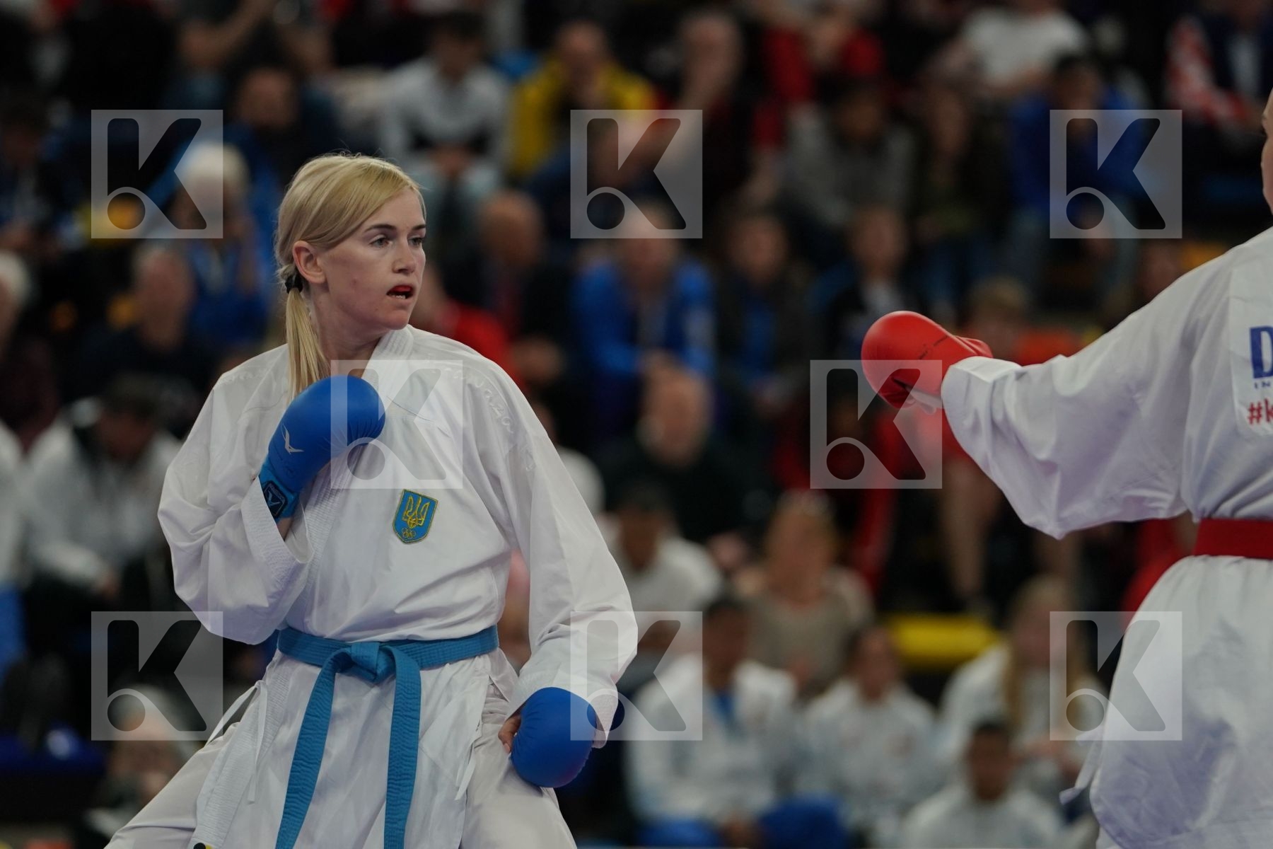 PHILIPPE GWENDOLINE (FRANCE) vs SEROGINA ANITA (UKRAINE) in Senior Kumite -61 Kg - Bronze bout