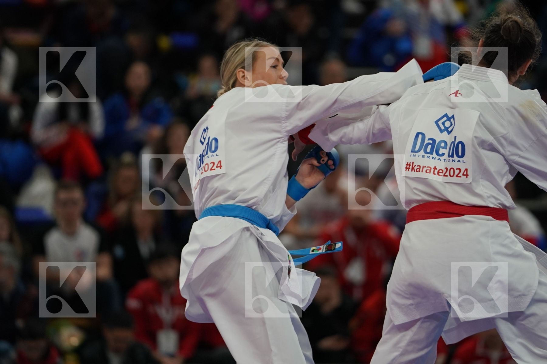 MAKSIMOVIC JELENA (MONTENEGRO) vs CONNELL AMY (SCOTLAND) in Senior Kumite -55 Kg - Bronze bout