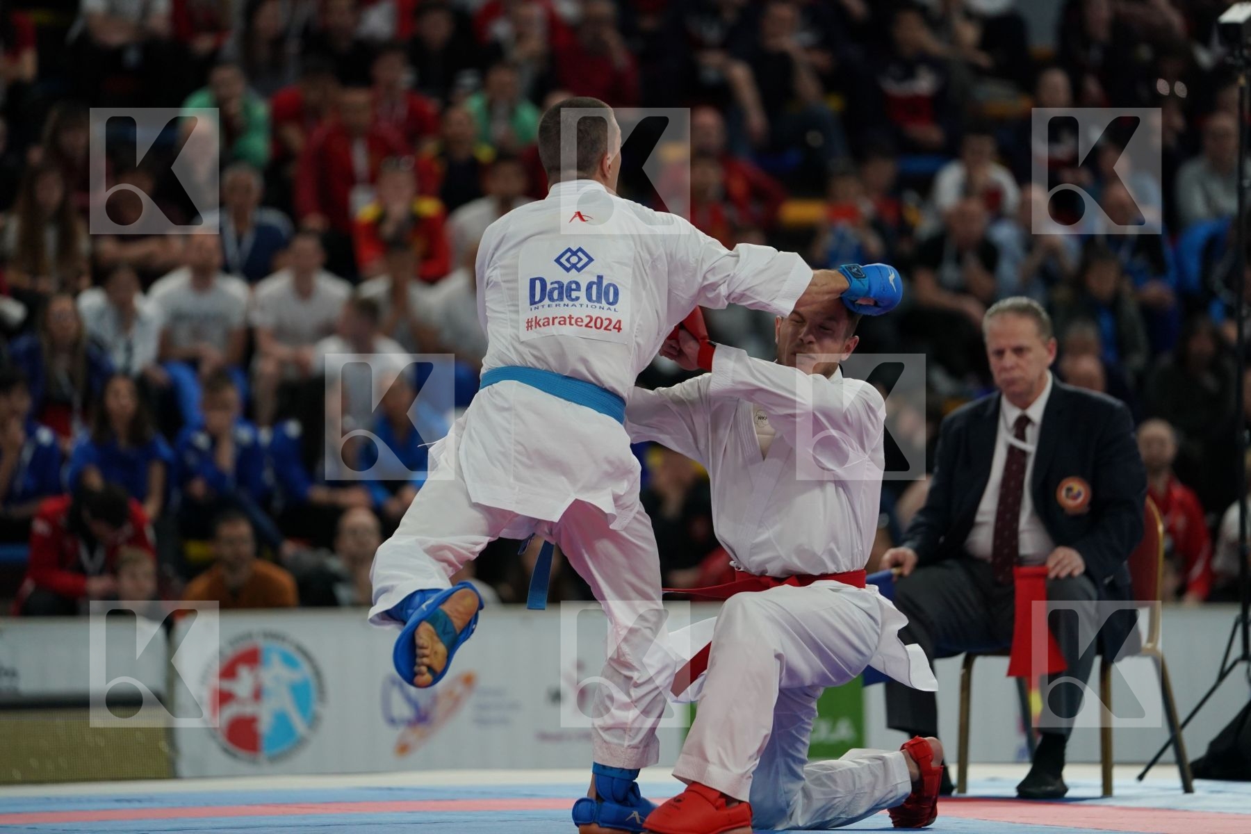 GOGOLOSI BOGDAN MARIAN FLORIN (ROUMANIA) vs PAVLOV EMIL (MACEDONIA) in Senior Kumite -60 Kg - Bronze bout