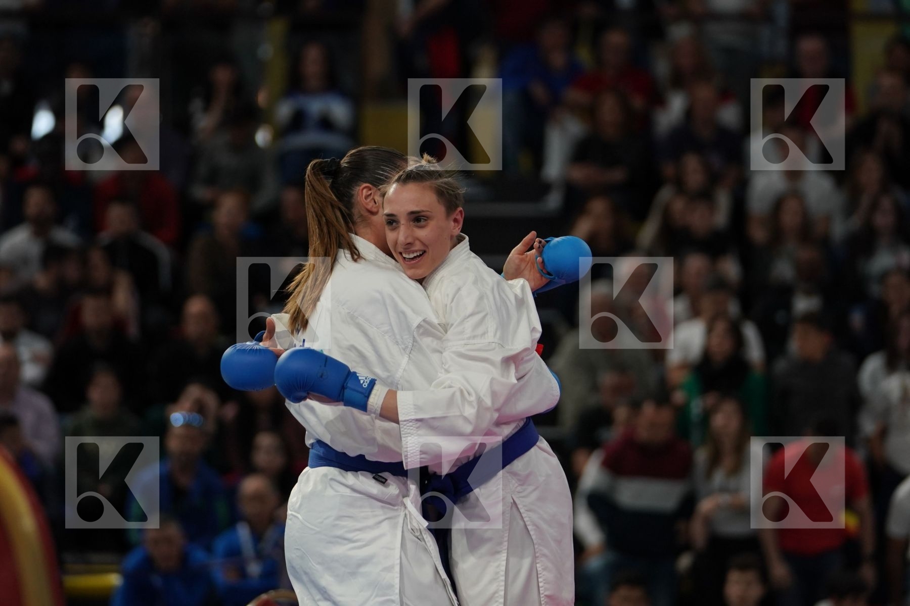 CROATIA vs ITALY in Senior Team Female Kumite - Bronze bout