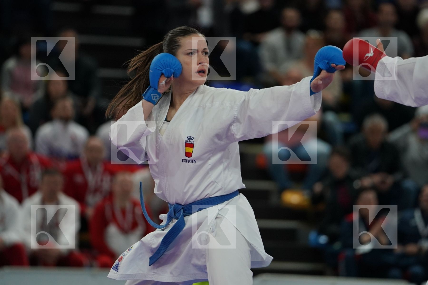 CHATZILIADOU ELENI (GREECE) vs PALACIO GONZALEZ LAURA (SPAIN) in Senior Kumite 68+ Kg - Final bout
