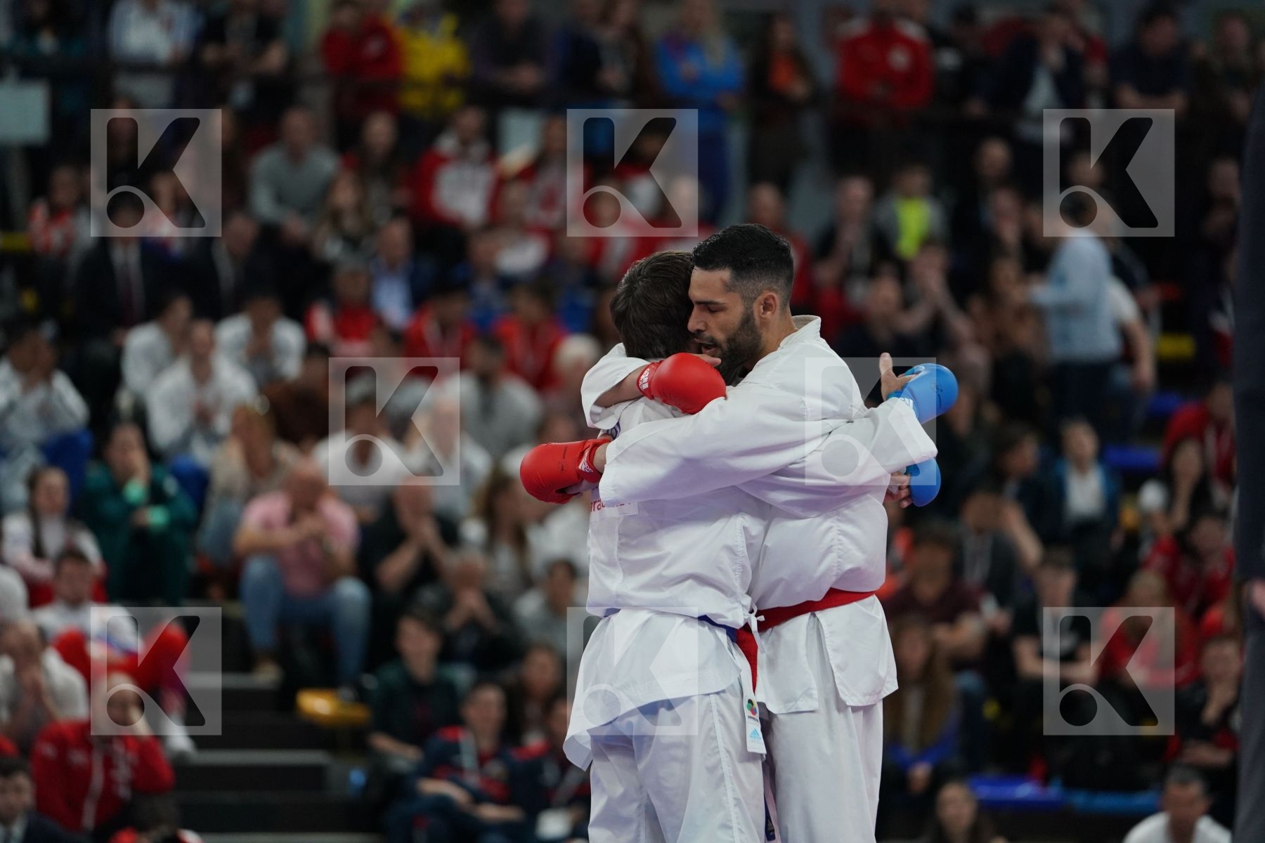 BUSA LUIGI (ITALY) vs AGHAYEV RAFAEL (AZERBAIJAN) in Senior Kumite -75 Kg - Final bout