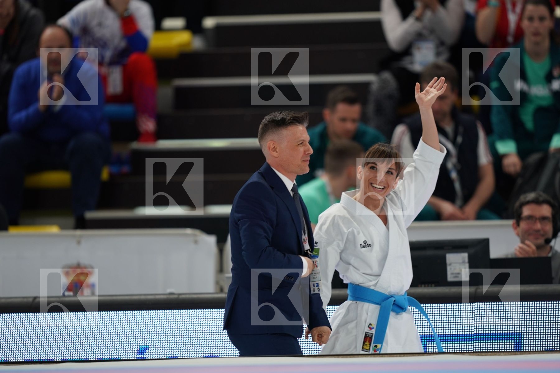 SANCHEZ JAIME SANDRA (SPAIN) in Senior Female Kata - Final bout