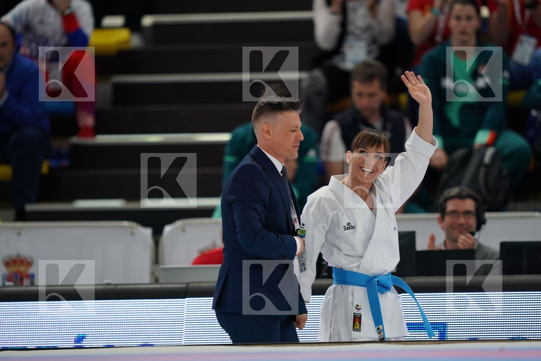 SANCHEZ JAIME SANDRA (SPAIN) in Senior Female Kata - Final bout
