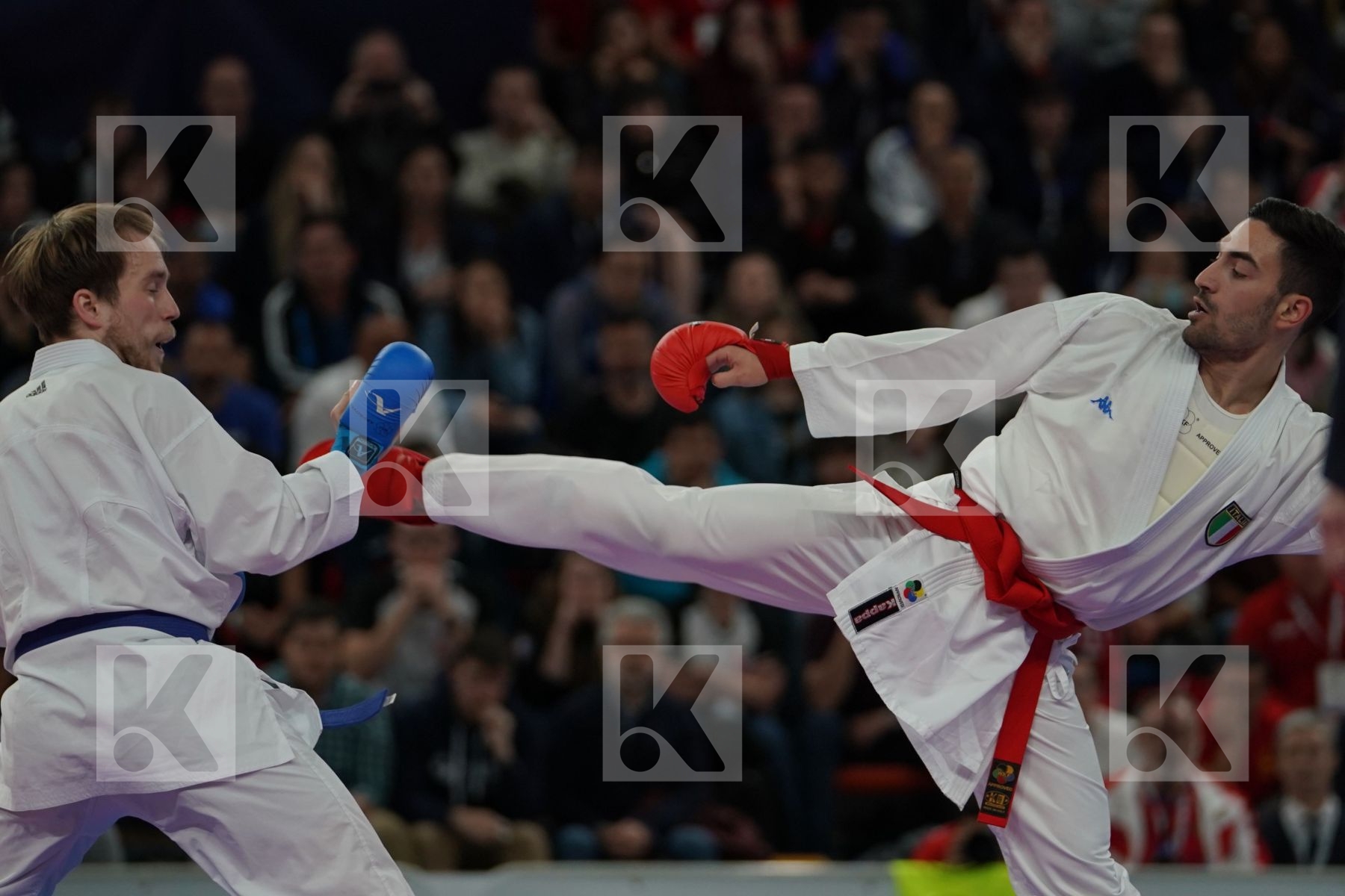 CRESCENZO ANGELO (ITALY) vs PLAKHUTIN EVGENY (RUSSIA) in Senior Kumite -60 Kg - Final bout