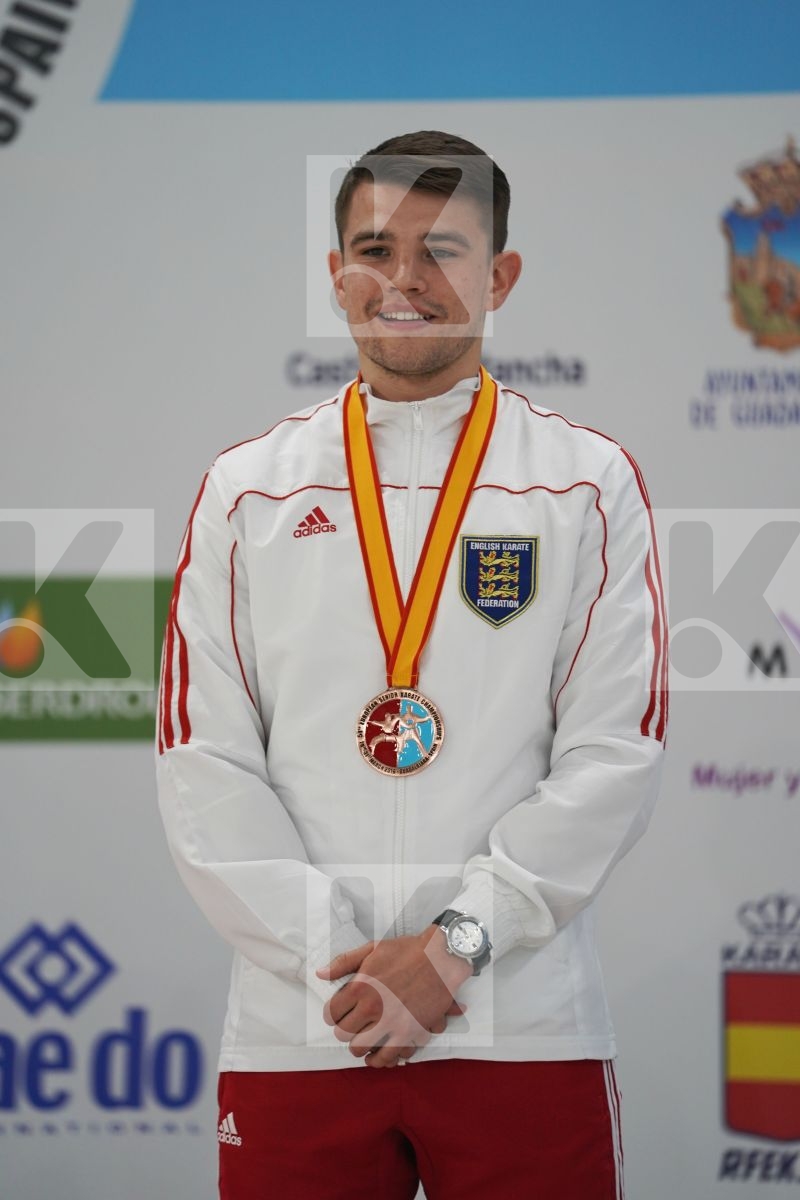 KELLAWAY JOE (ENGLAND) in Senior Kumite -75 Kg - Podium ceremony