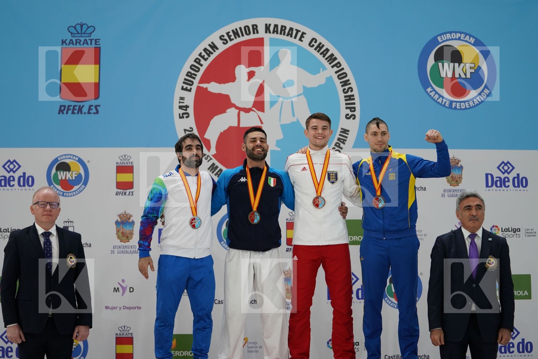 BUSA LUIGI (ITALY), AGHAYEV RAFAEL (AZERBAIJAN), KELLAWAY JOE (ENGLAND), HORUNA STANISLAV (UKRAINE) in Senior Kumite -75 Kg - Podium ceremony