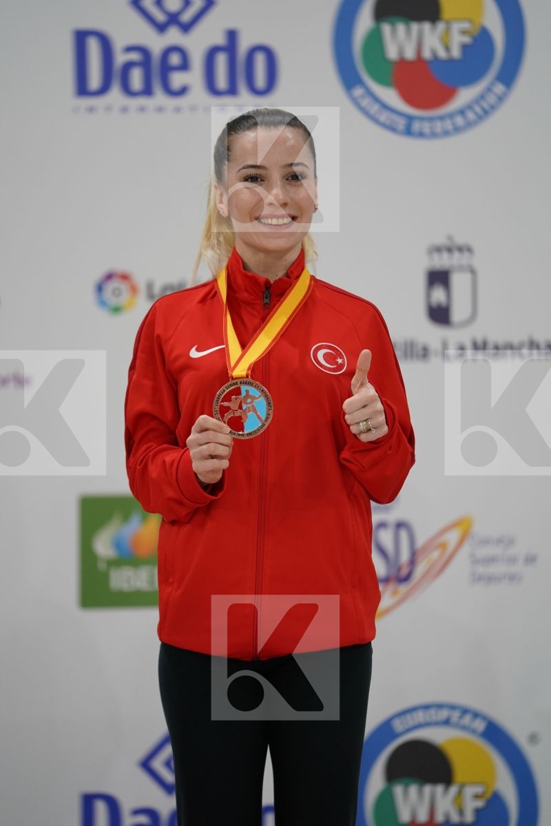 OZCELIK ARAPOGLU SERAP (TURKEY) in Senior Kumite -50 Kg - Podium ceremony