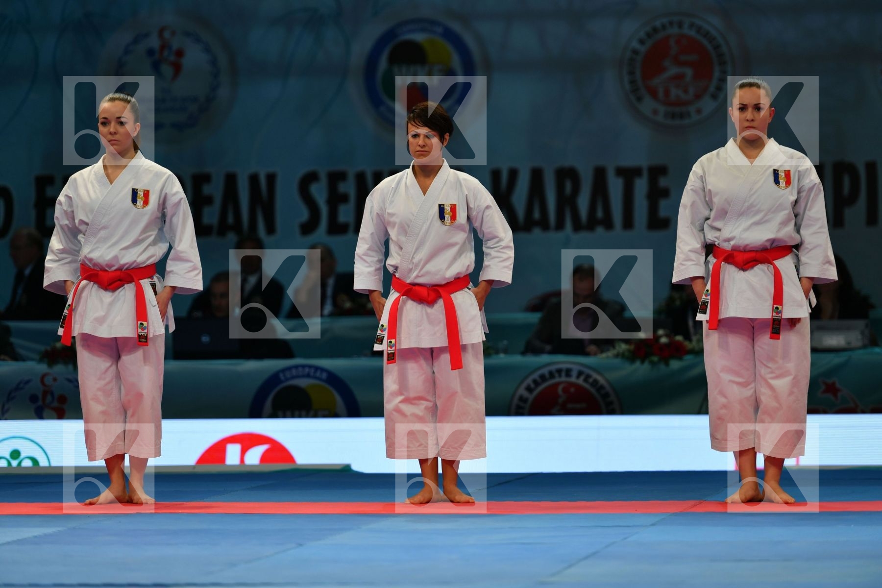 Female team kata France France France Kanku sho