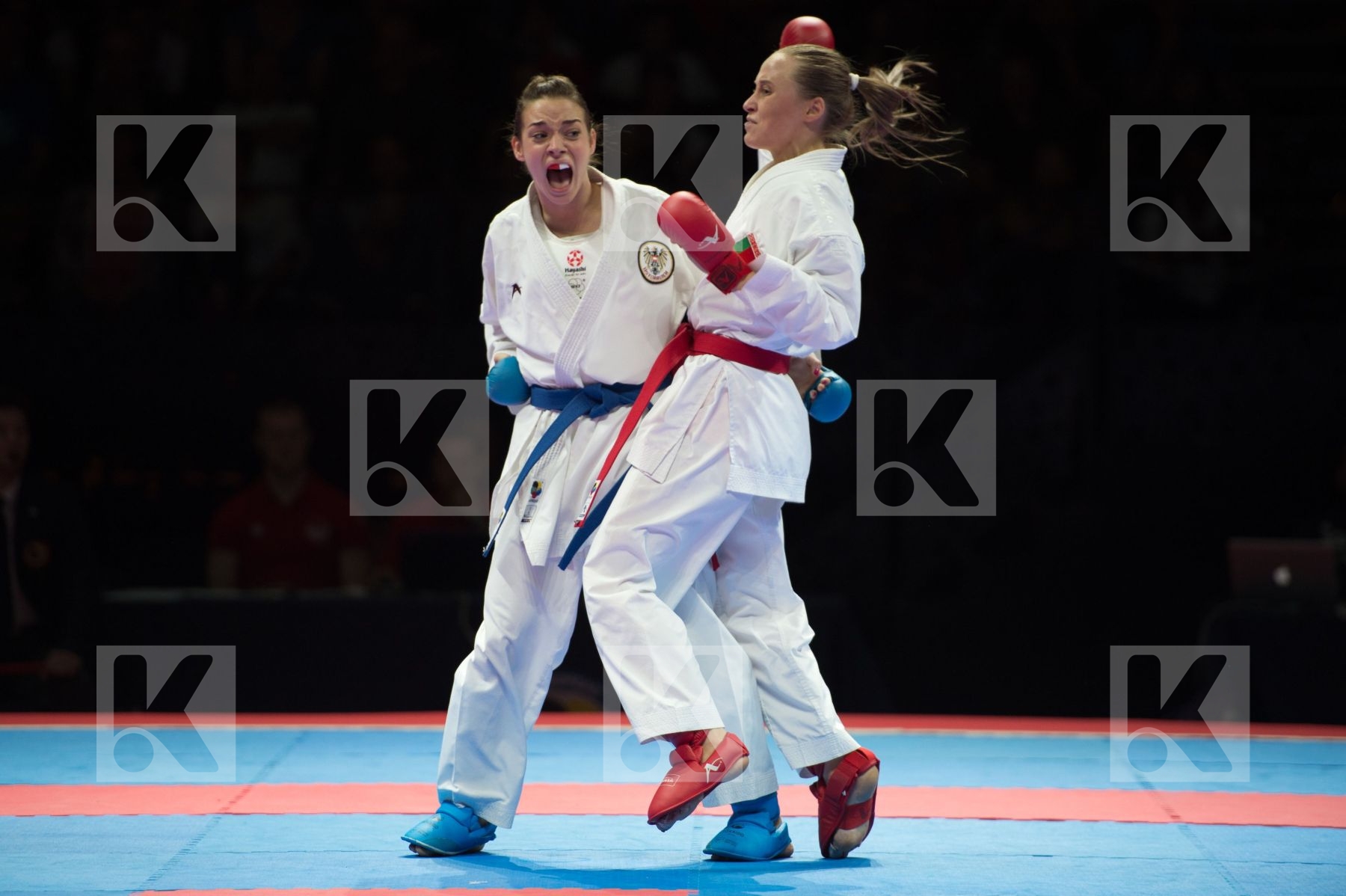 -50 Kg Austria Belarus female kumite Koulinkovitch Mariya plank