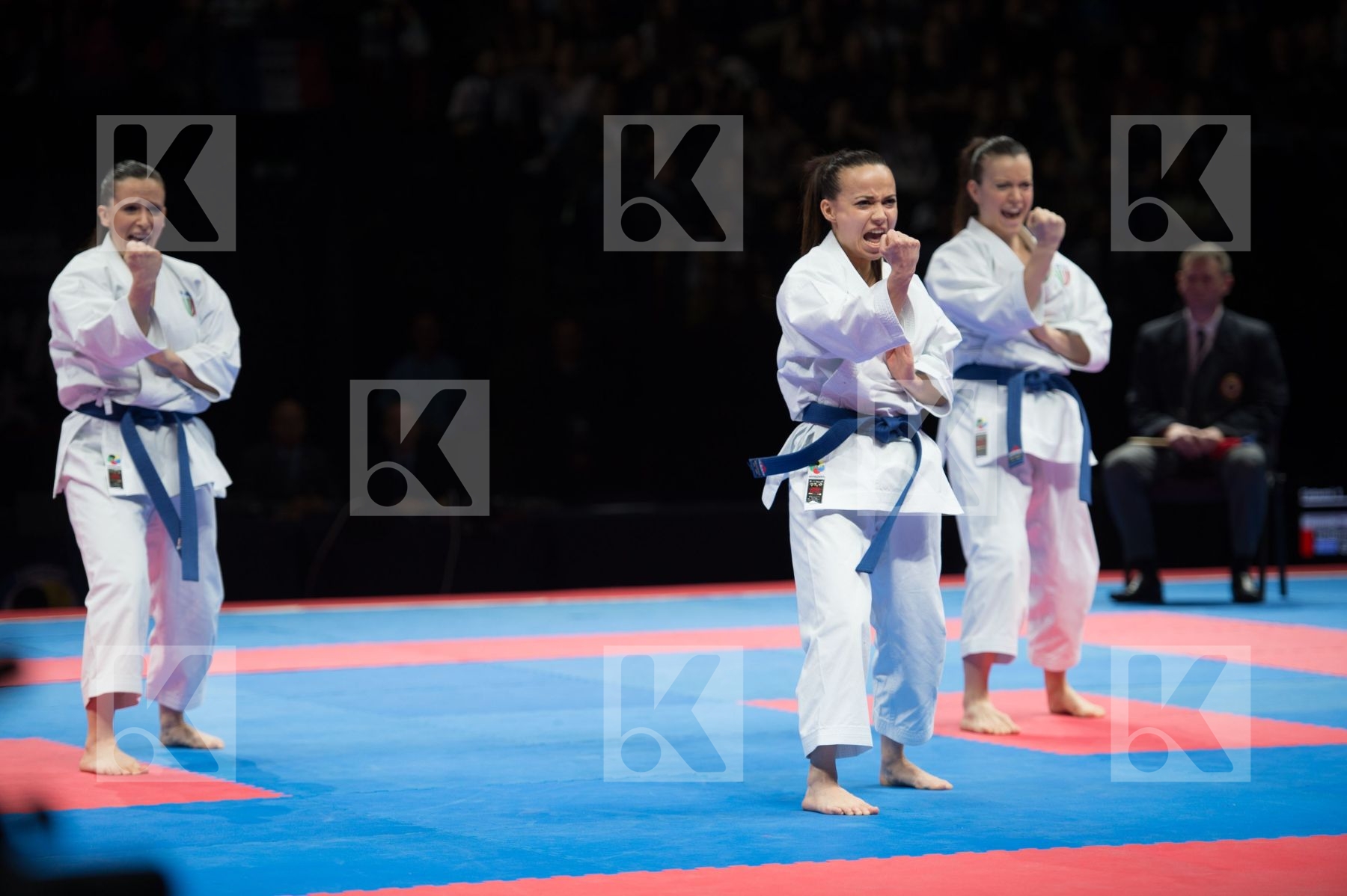 Female italy kata semi-final team