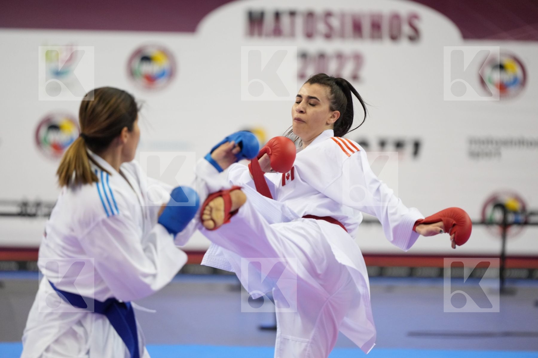 Kumite bronze bout featuring Haya Jumaa & Alexandra Grande