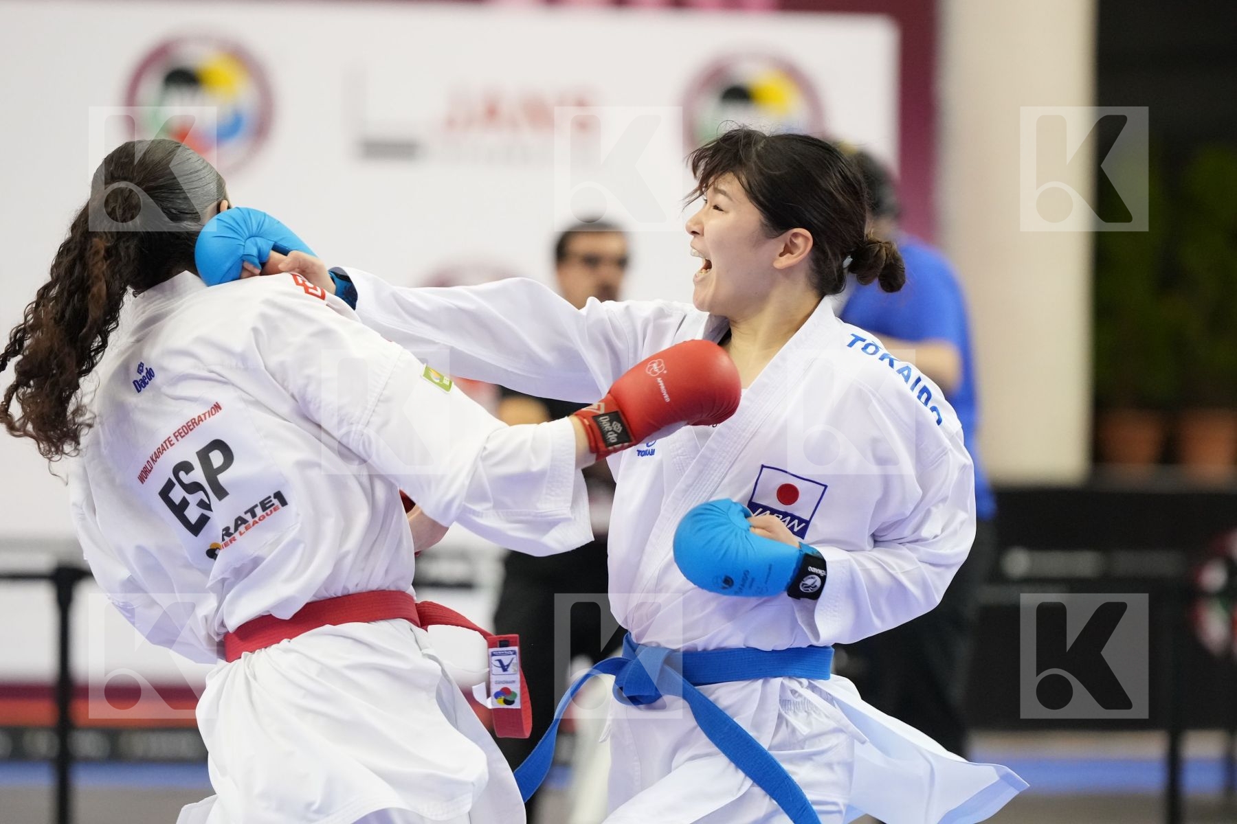 Kumite bronze bout featuring SAITO AYAKA & PASCUAL CHICO MARTA