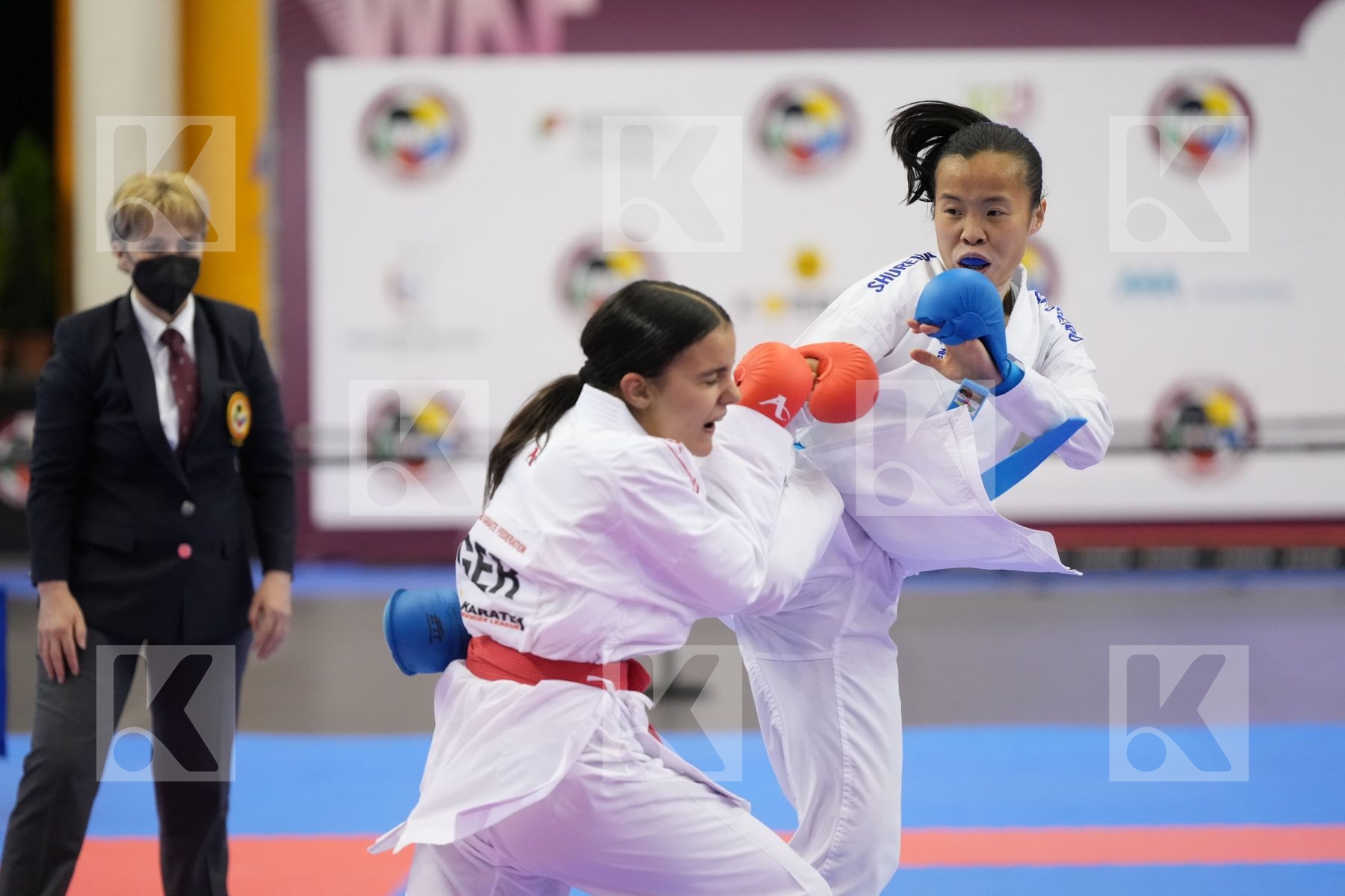 Kumite bronze bout featuring TSANG YEE TING & Bugur Seden
