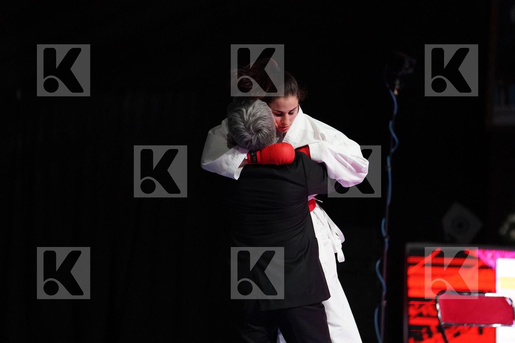 QUIRICI ELENA (SWITZERLAND) VS MELNYK HALYNA (UKRAINE) in Senior Kumite -68 Kg - Gold bout
