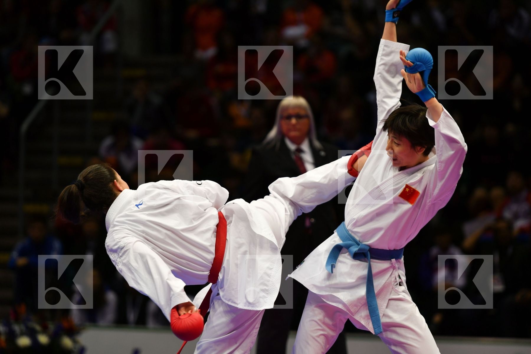 Canada China Female kumite -61 kg Jumaa Haya Yin Xiaoyan