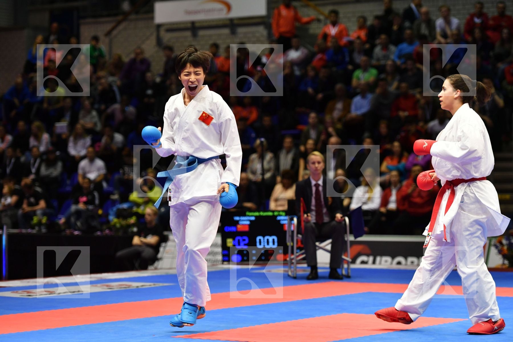Canada China Female kumite -61 kg Jumaa Haya Yin Xiaoyan