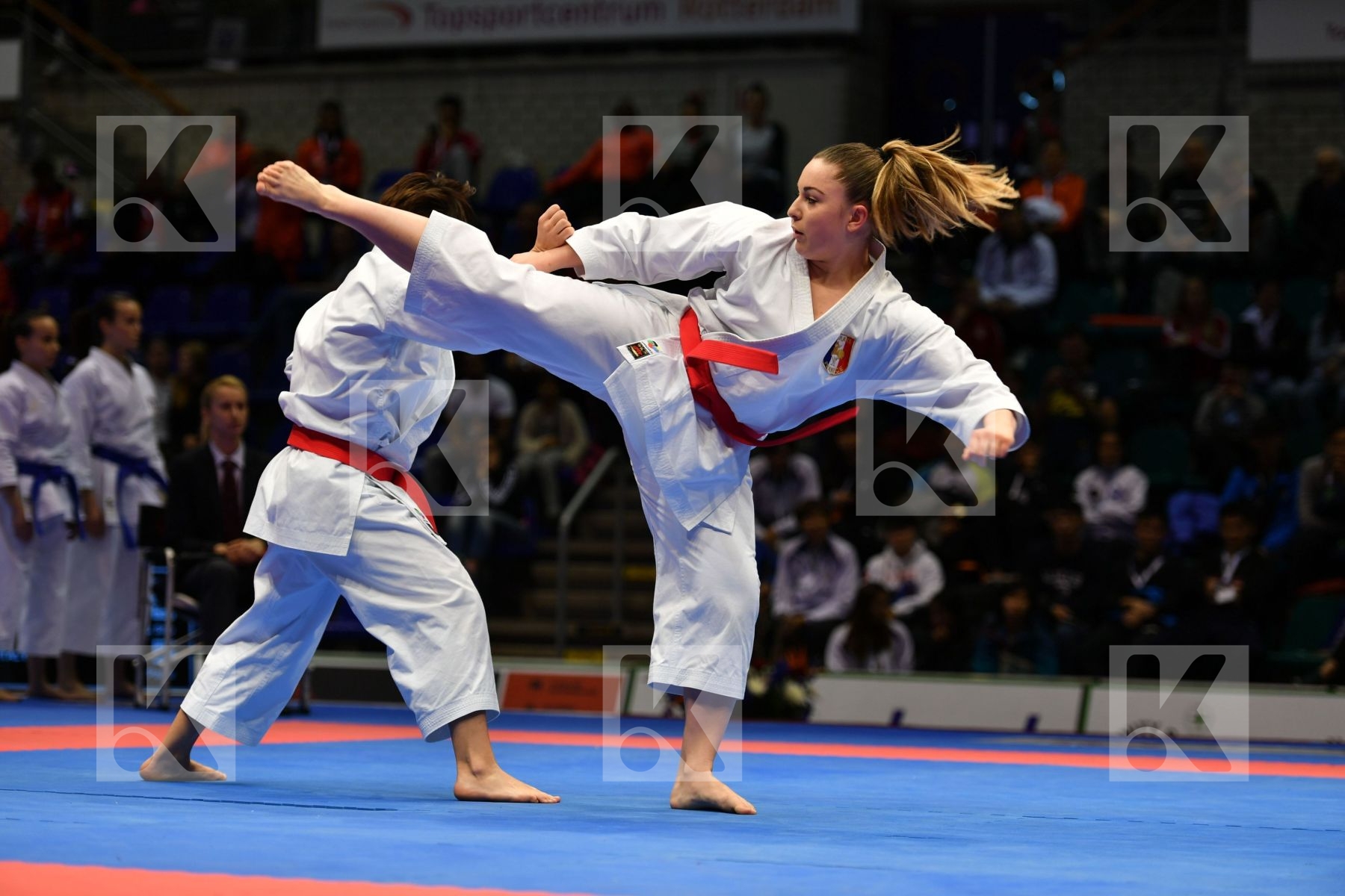 Female Kata Team France Kanku Sho