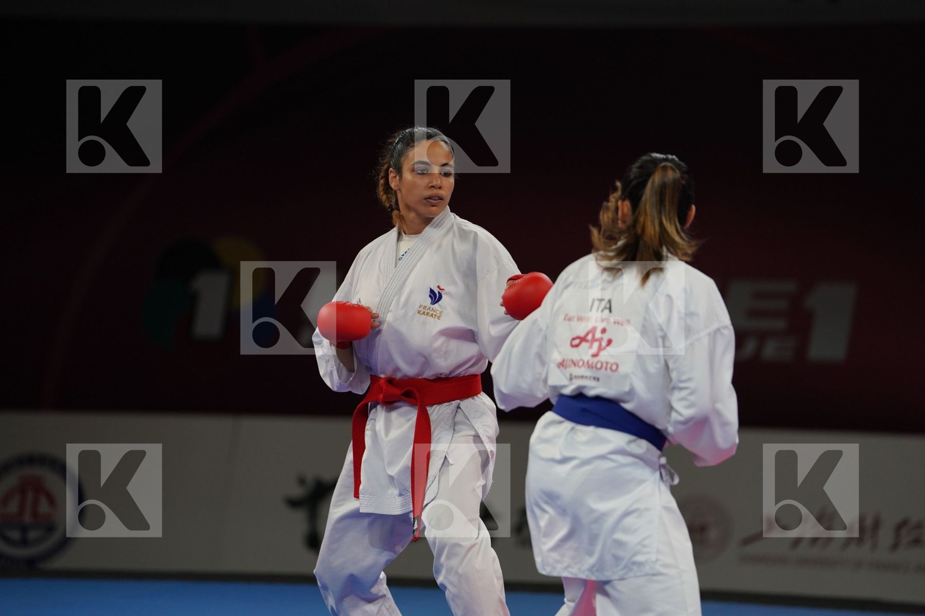 HEURTAULT LEILA (FRANCE) vs PASQUA LAURA (ITALY) in Senior Kumite -61 Kg - Bronze bout