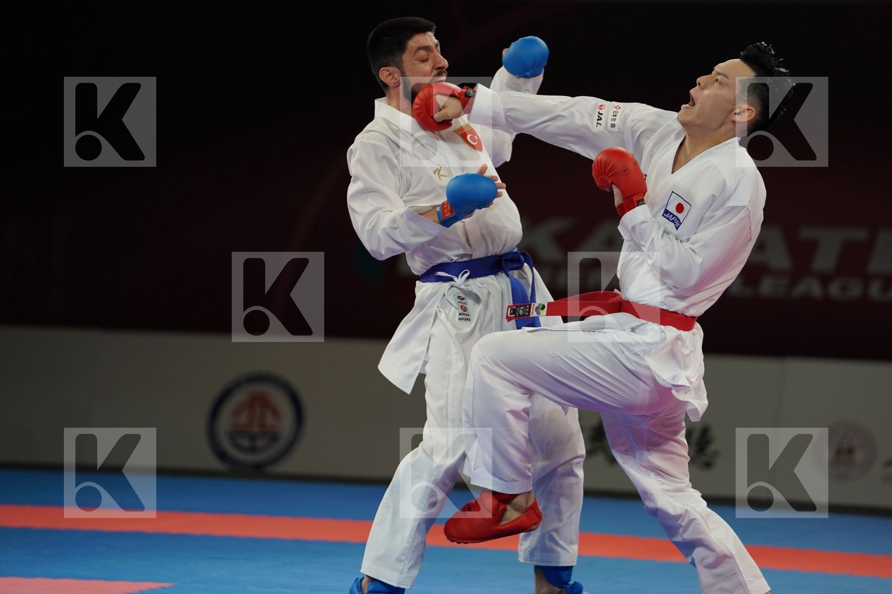 NISHIMURA KEN (JAPAN) vs ELTEMUR ERMAN (TURKEY) in Senior Kumite -75 Kg - Bronze bout