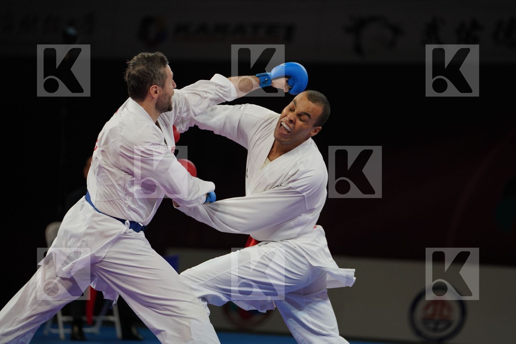 LARDY TYRON-DARNELL (NETHERLANDS) vs ARKANIA GOGITA (GEORGIA) in Senior Kumite 84+ Kg - Bronze bout