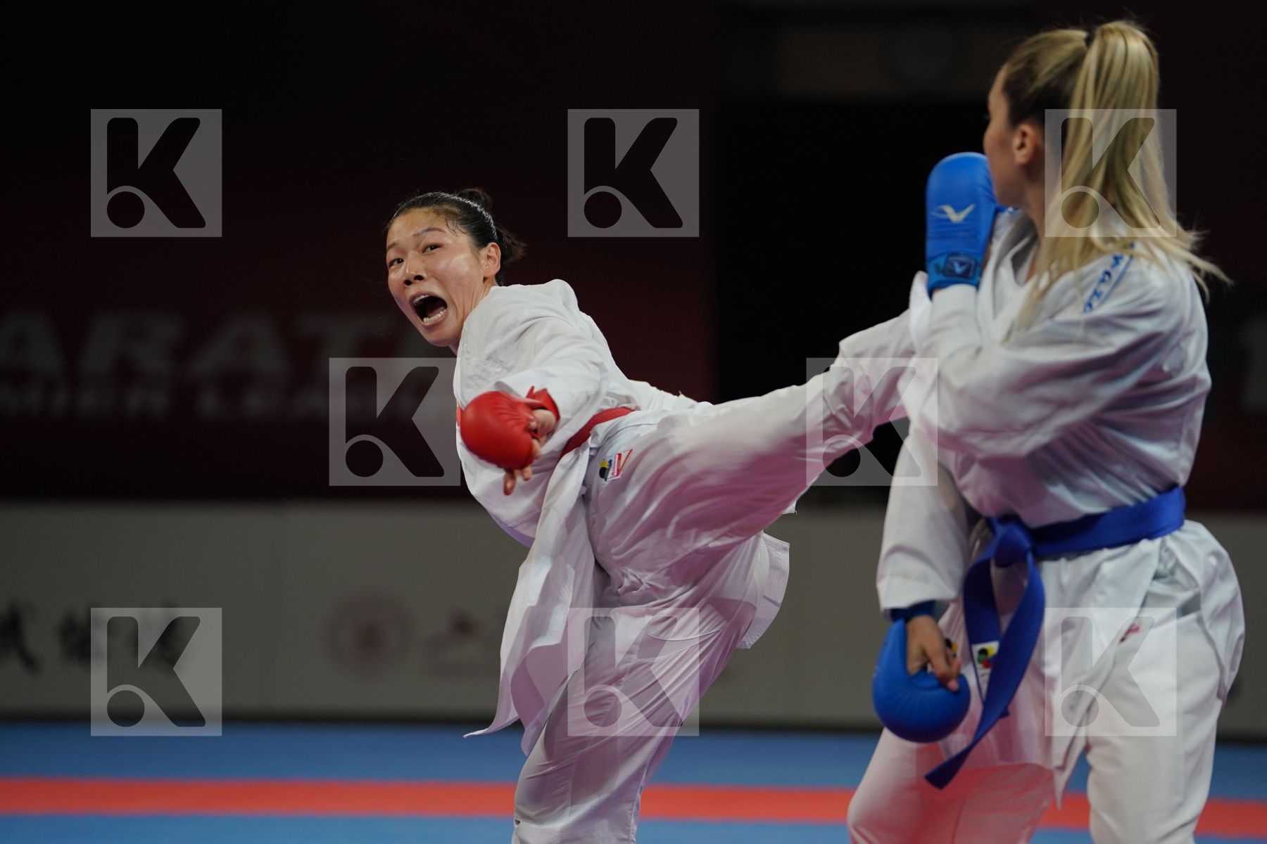 DING JIAMEI (PEOPLES REPUBLIC OF CHINA) vs TERLIUGA ANZHELIKA (UKRAINE) in Senior Kumite -55 Kg - Gold bout