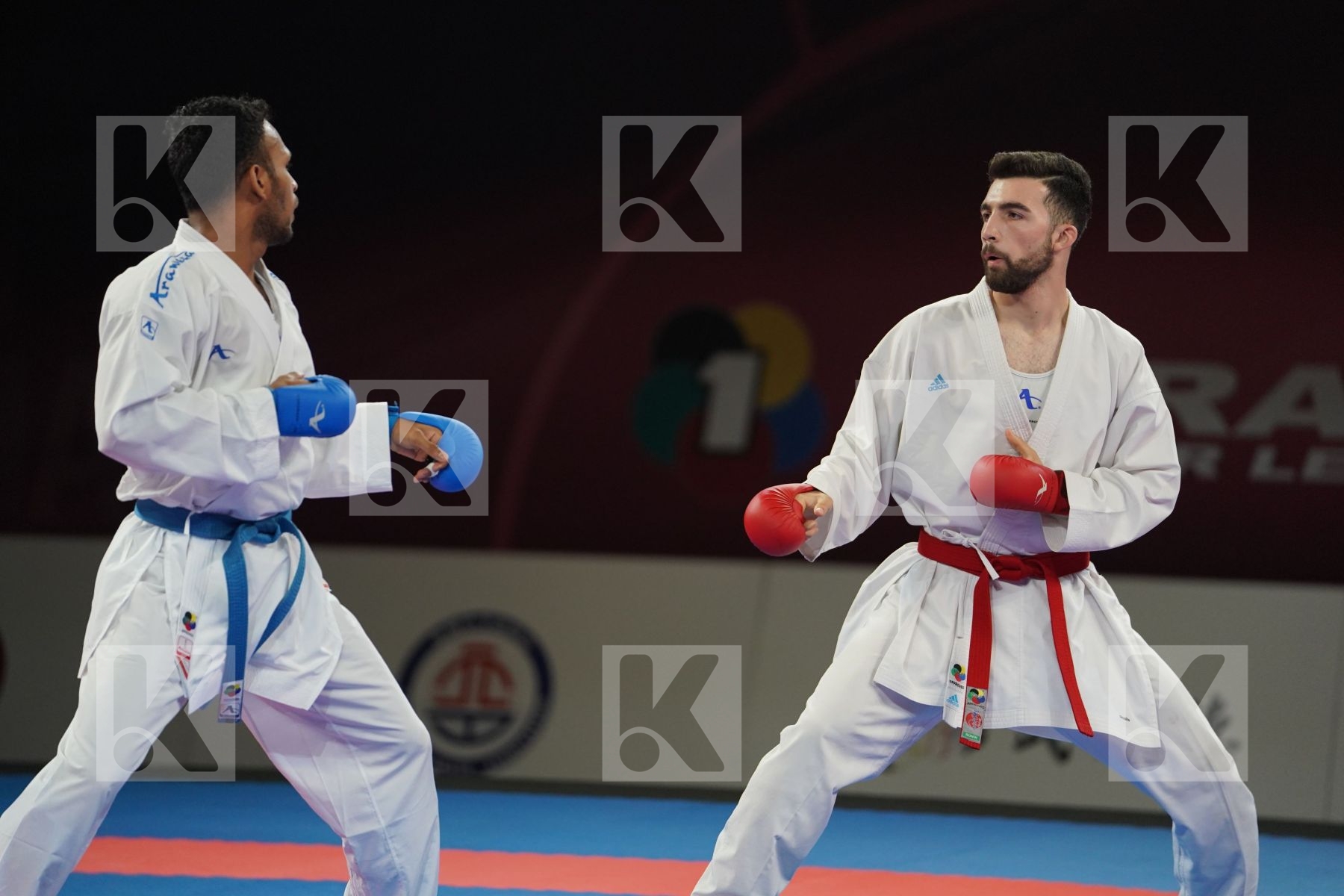 KARIMI SEYEDALI (ISLAMIC REPUBLIC OF IRAN) vs MADERA DELGADO ANDRES (VENEZUELA) in Senior Kumite -67 Kg - Gold bout