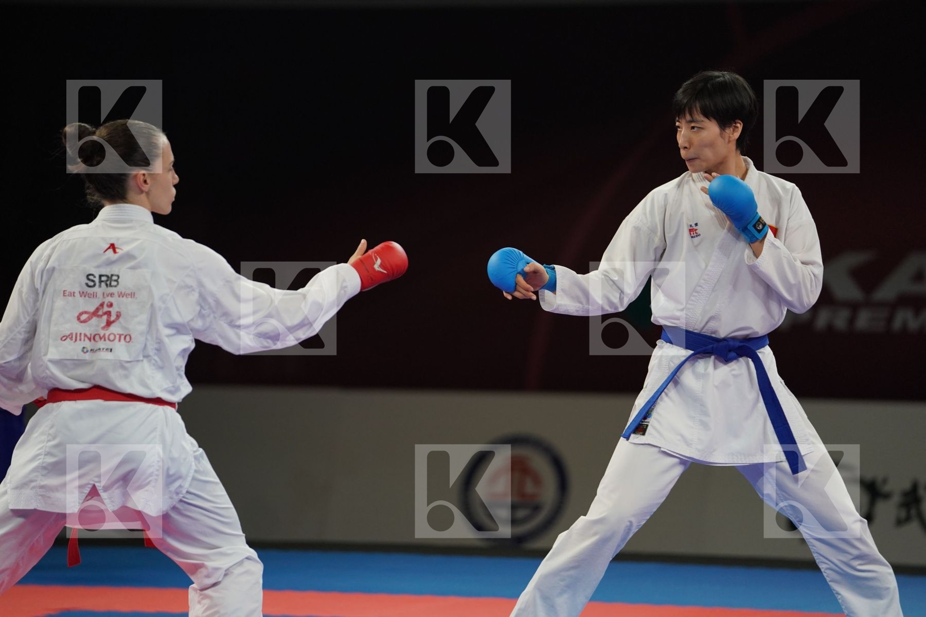 PREKOVIC JOVANA (SERBIA) vs YIN XIAOYAN (PEOPLES REPUBLIC OF CHINA) in Senior Kumite -61 Kg - Gold bout