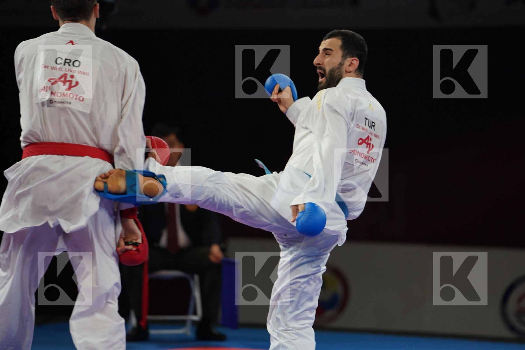 KVESIC IVAN (CROATIA) vs AKTAS UGUR (TURKEY) in Senior Kumite -84 Kg - Gold bout