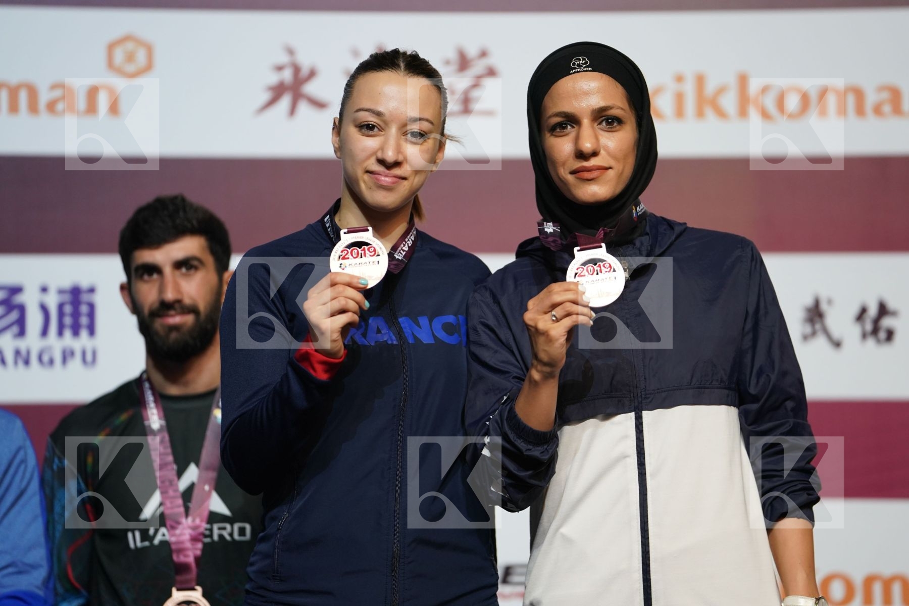 KHAKSAR TRAVAT (ISLAMIC REPUBLIC OF IRAN), OUIHADDADENE SABRINA (FRANCE) during podium ceremony
