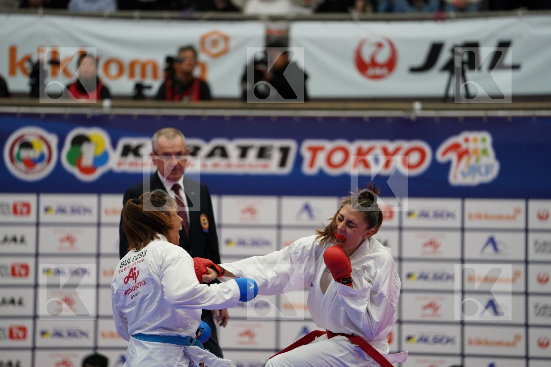 FERRACUTI CLIO (ITALY) VS STUBLEVA ALEKSANDRA (BULGARIA) in Senior Kumite 68+ Kg - Bronze bout