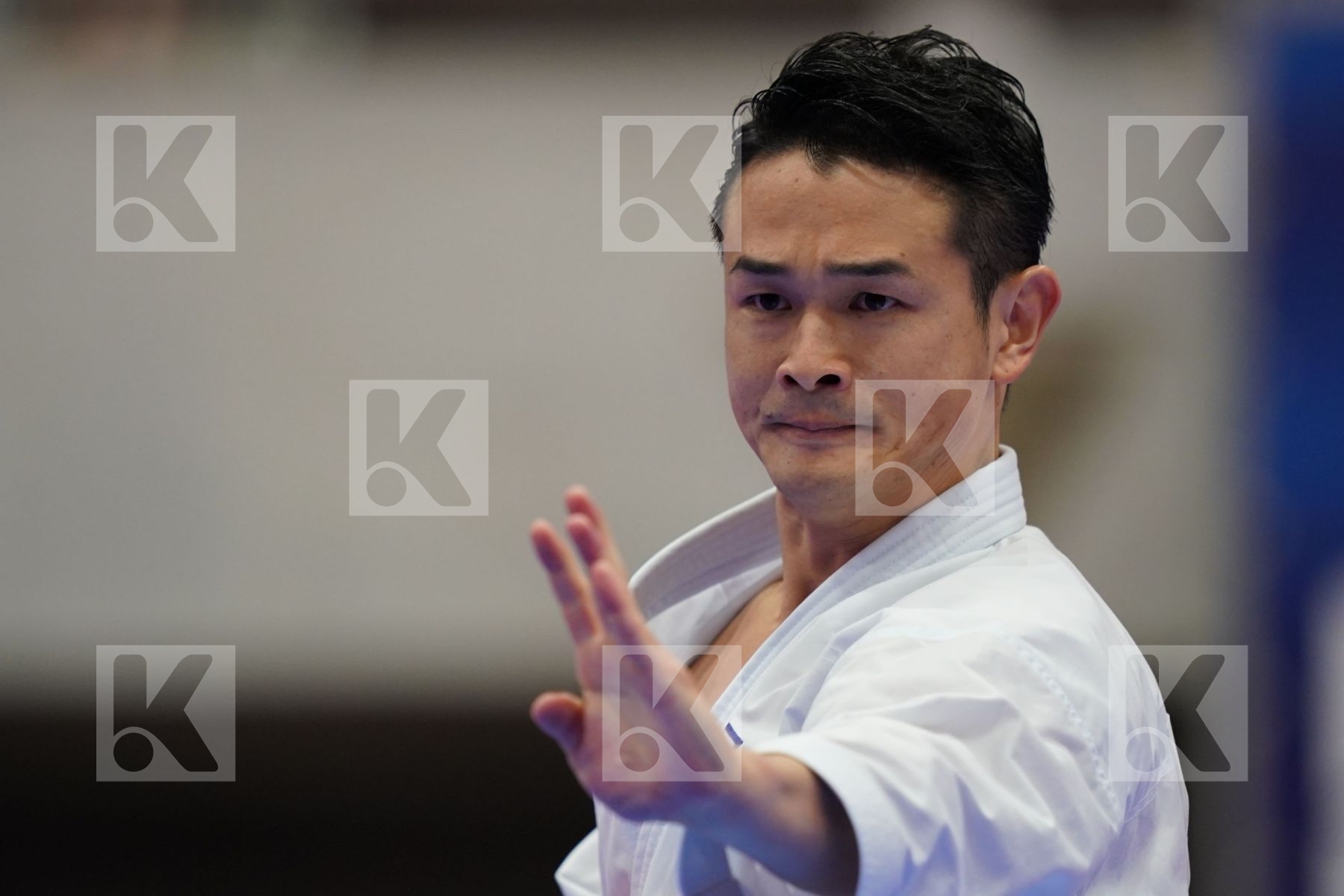SHIMBABA ISSEI (JAPAN) in Senior Male Kata - Bronze bout