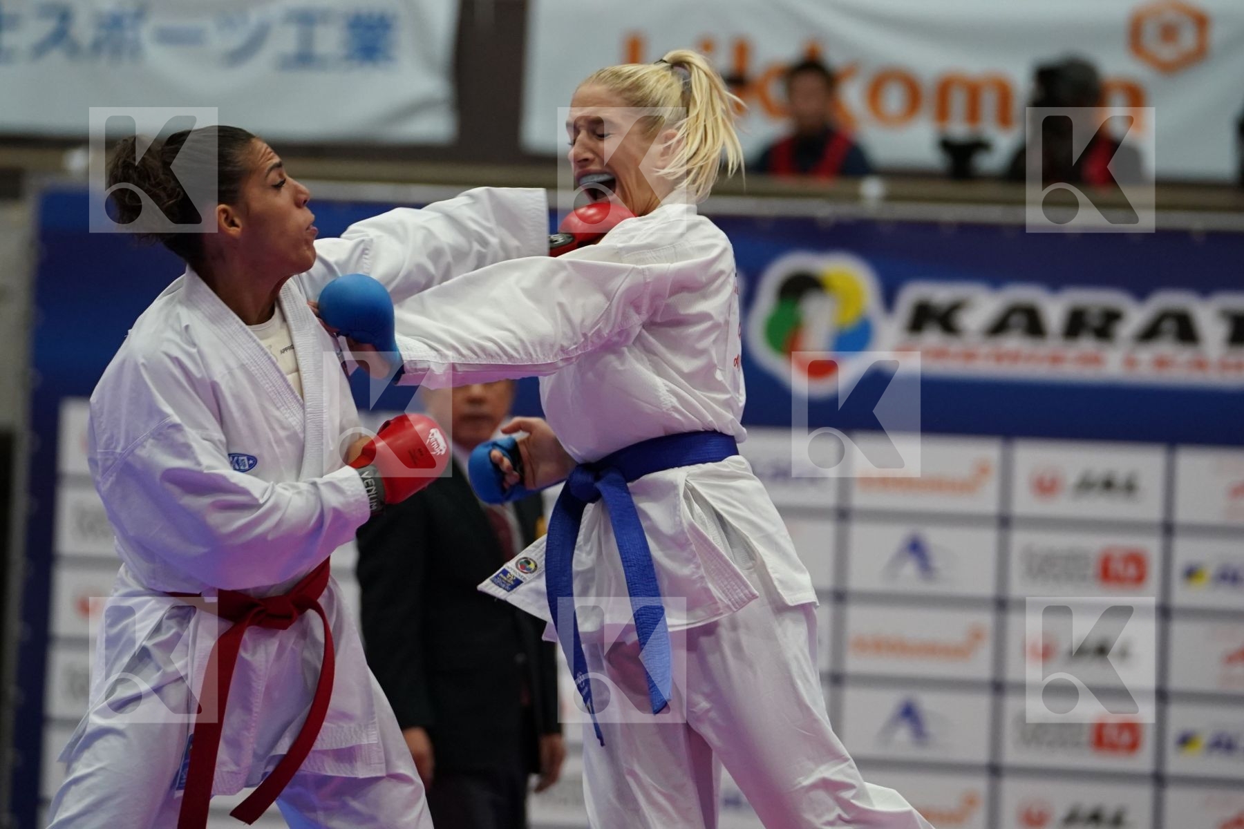 BUSA LORENA (ITALY) VS BITSCH JANA (GERMANY) in Senior Kumite -55 Kg - Bronze bout