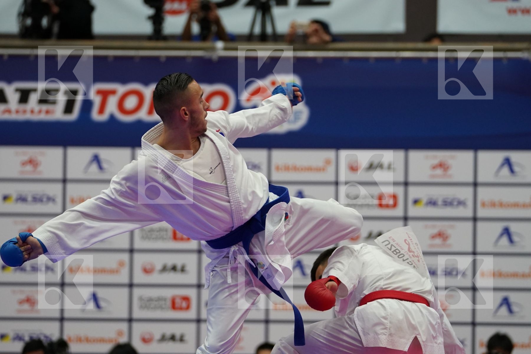 UZAKOV IKBOLJON (UZBEKISTAN) VS DACOSTA STEVEN (FRANCE) in Senior Kumite -67 Kg - Bronze bout