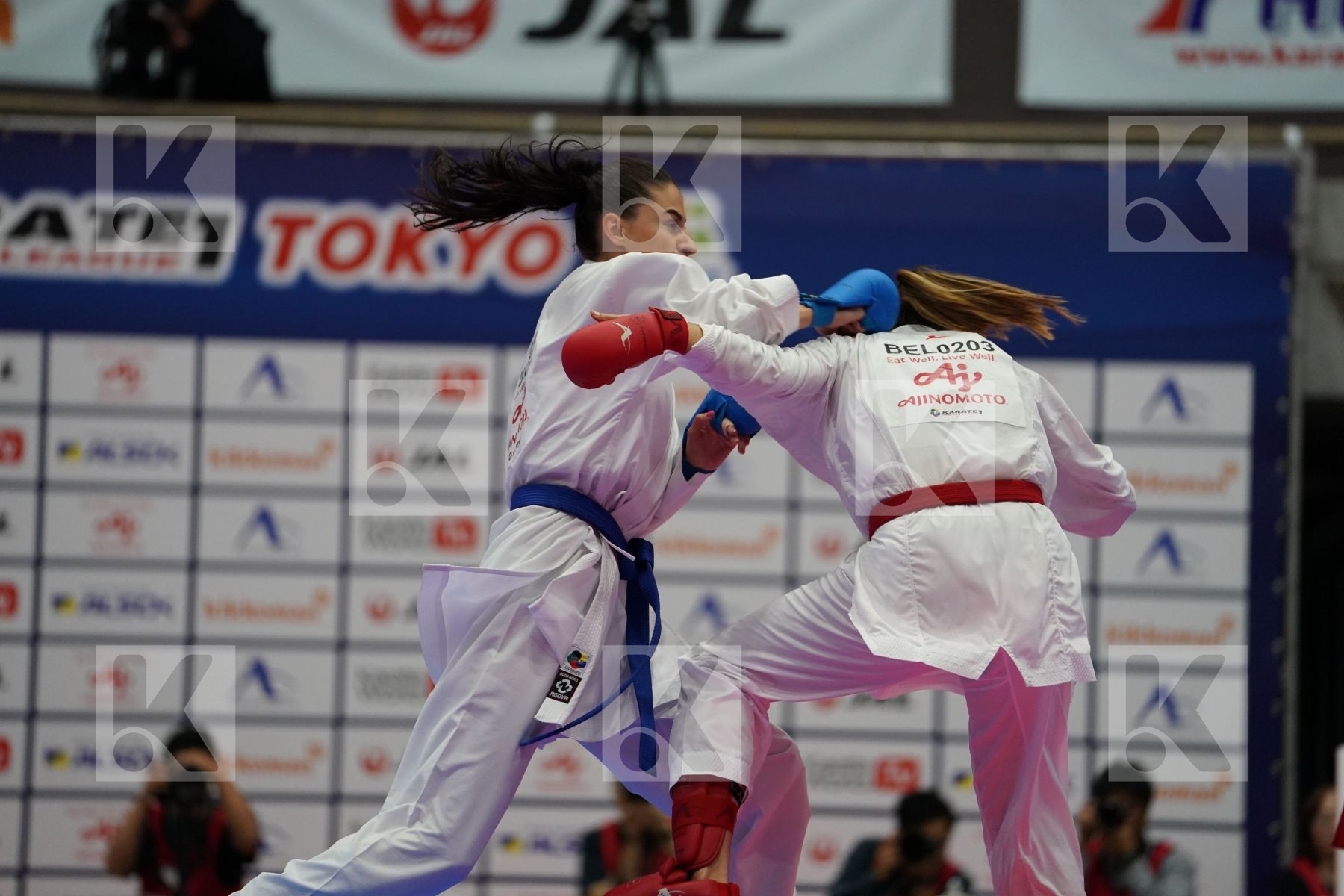 DEBATTY LUANA (BELGIUM) VS MELNYK HALYNA (UKRAINE) in Senior Kumite Ð 68 Kg - Bronze bout