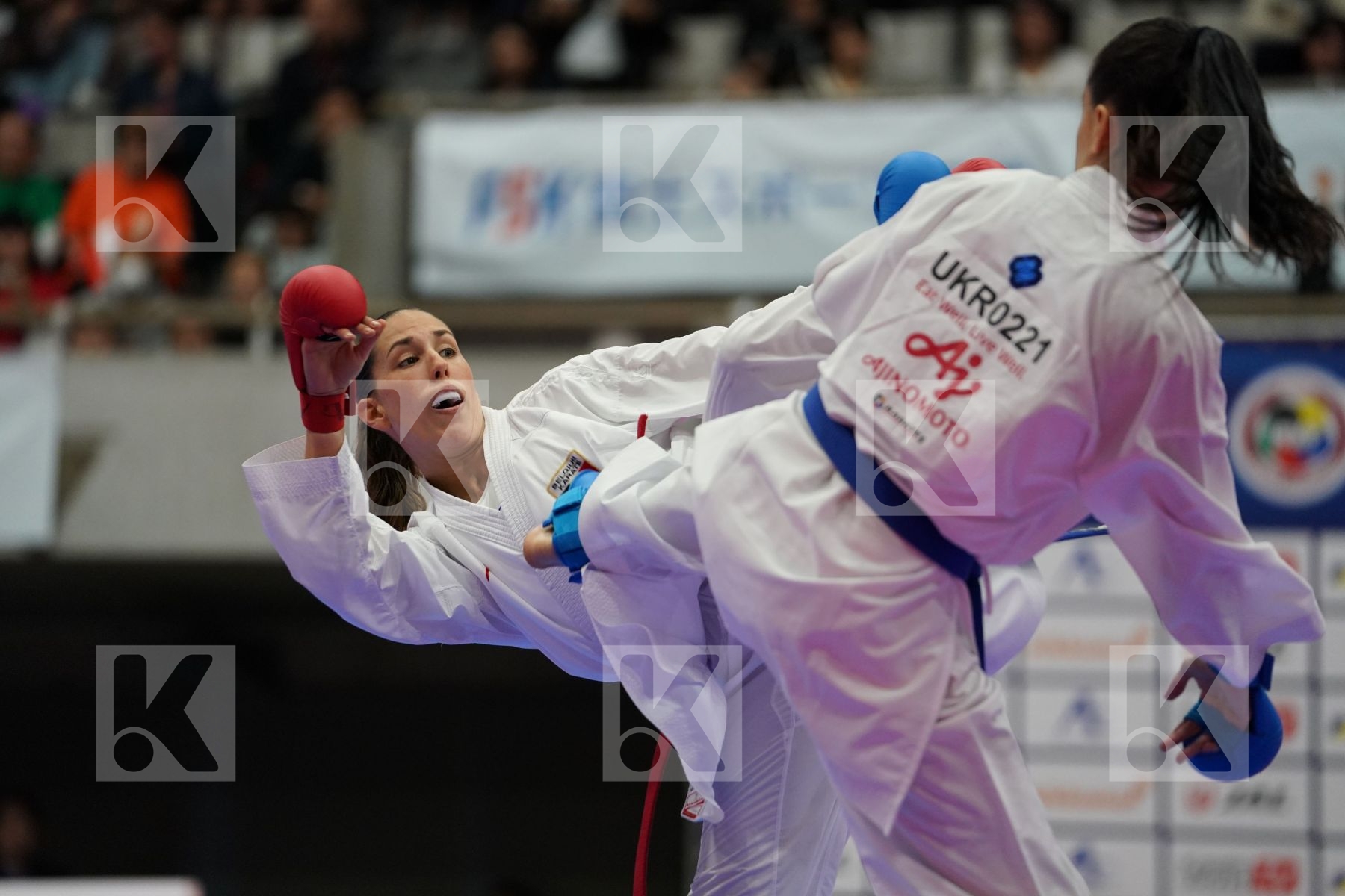 DEBATTY LUANA (BELGIUM) VS MELNYK HALYNA (UKRAINE) in Senior Kumite Ð 68 Kg - Bronze bout