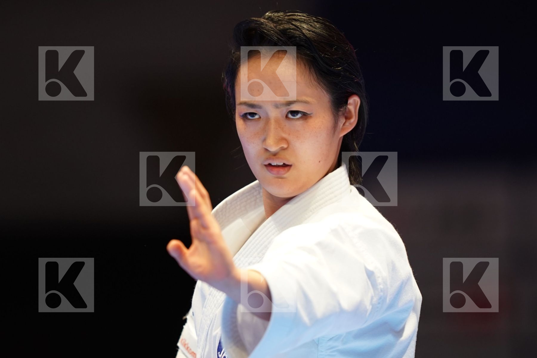 SHIMIZU KIYOU (JAPAN) in Senior Female Kata - Gold bout